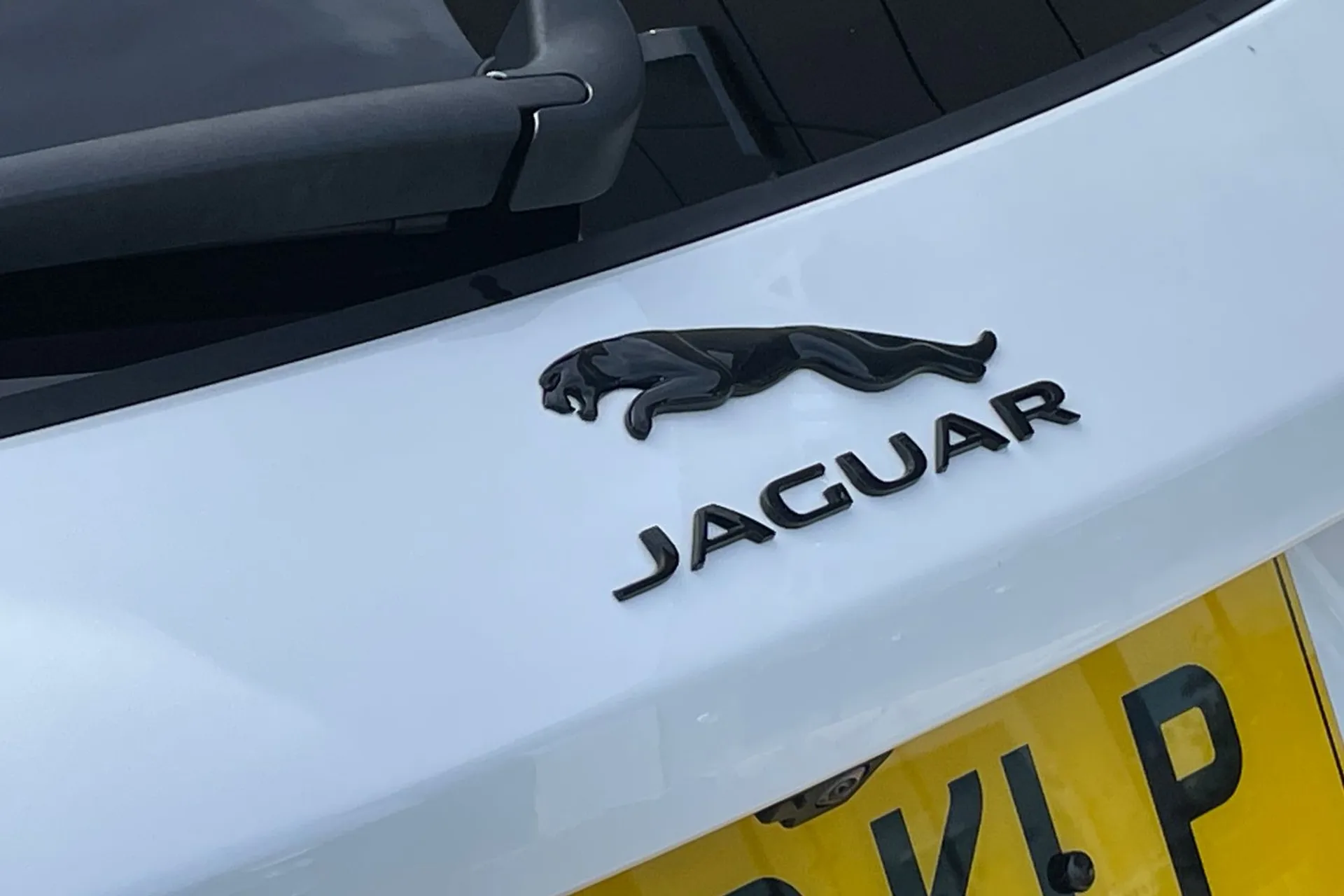 Jaguar F-PACE thumbnail image number 55