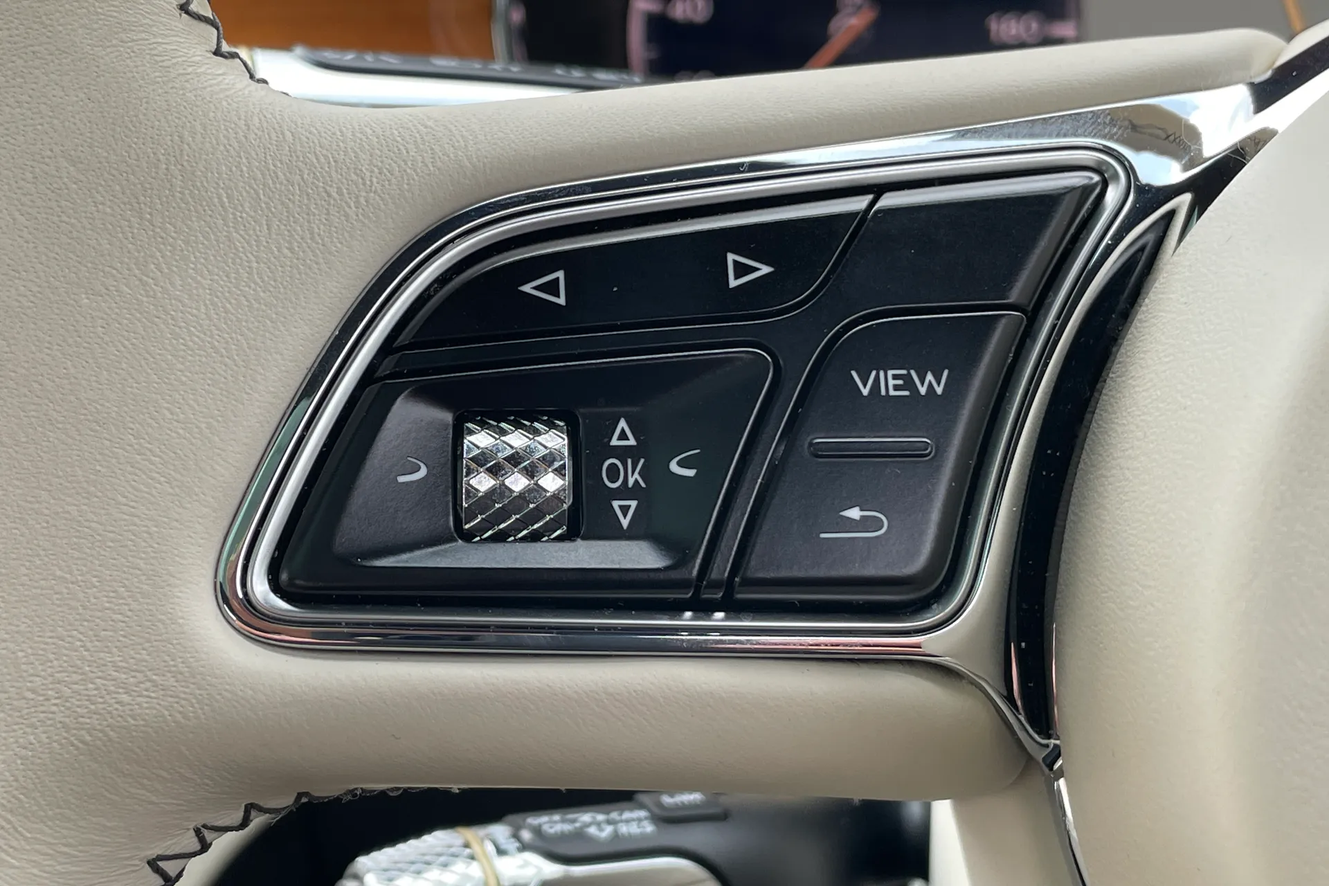 Bentley CONTINENTAL GT thumbnail image number 44