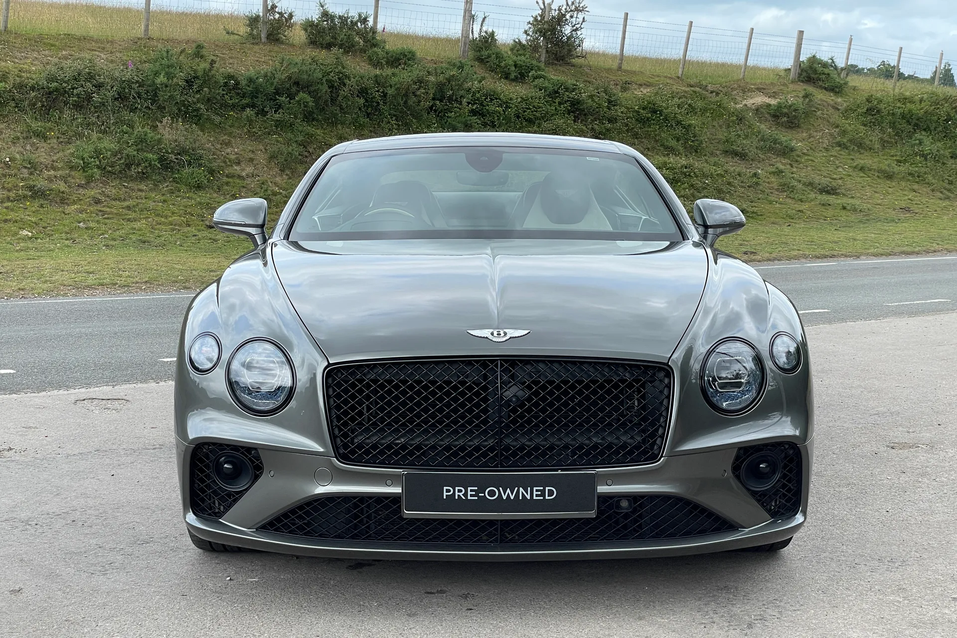 Bentley CONTINENTAL GT thumbnail image number 52