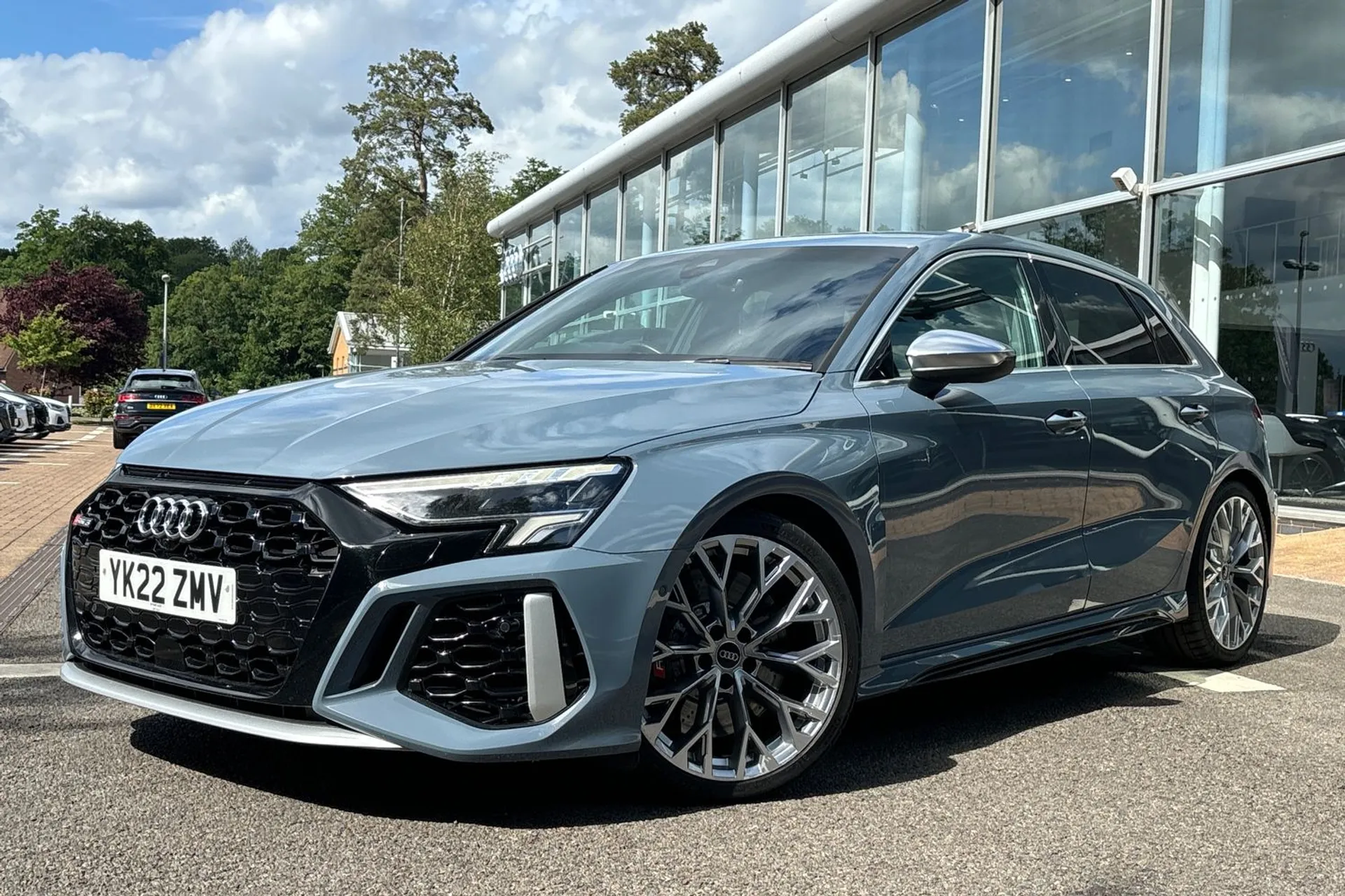 Audi RS3 thumbnail image number 11