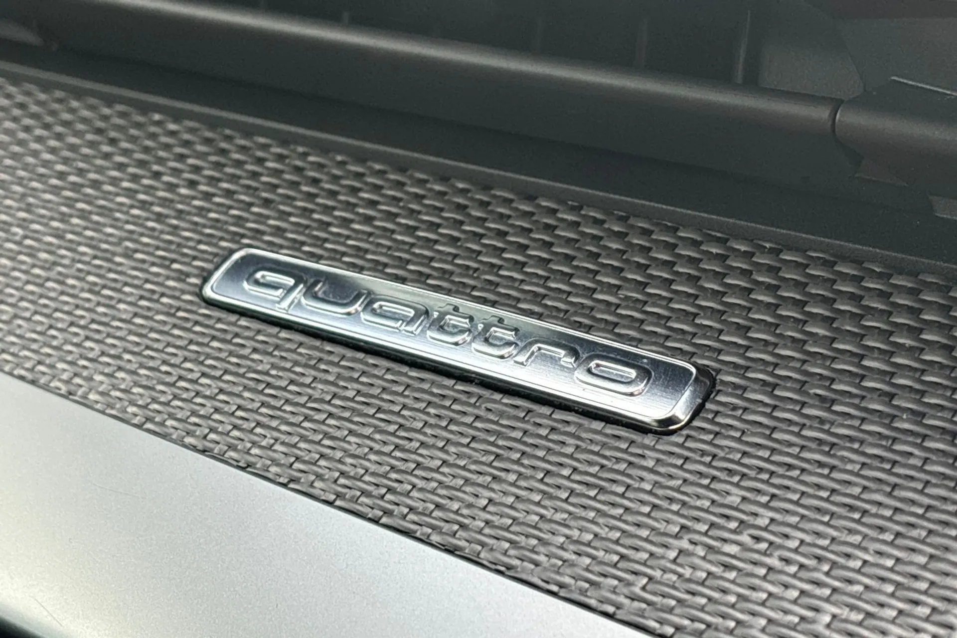 Audi RS3 thumbnail image number 46