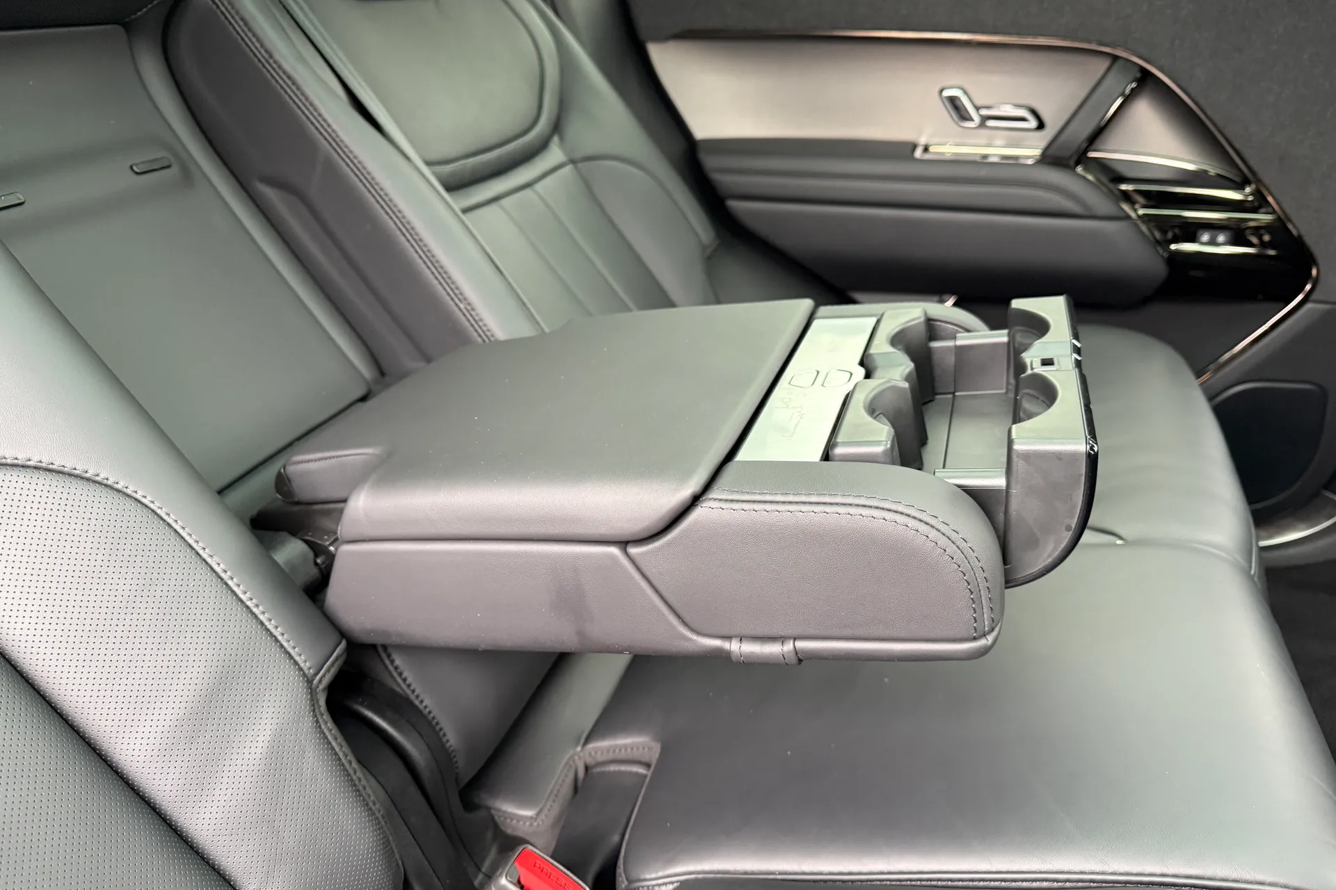 LAND ROVER RANGE ROVER SPORT thumbnail image number 49