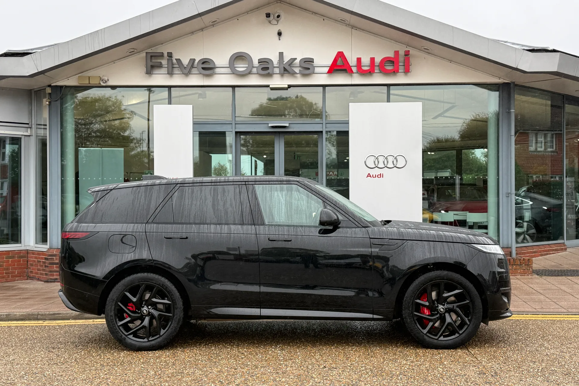 LAND ROVER RANGE ROVER SPORT thumbnail image number 2