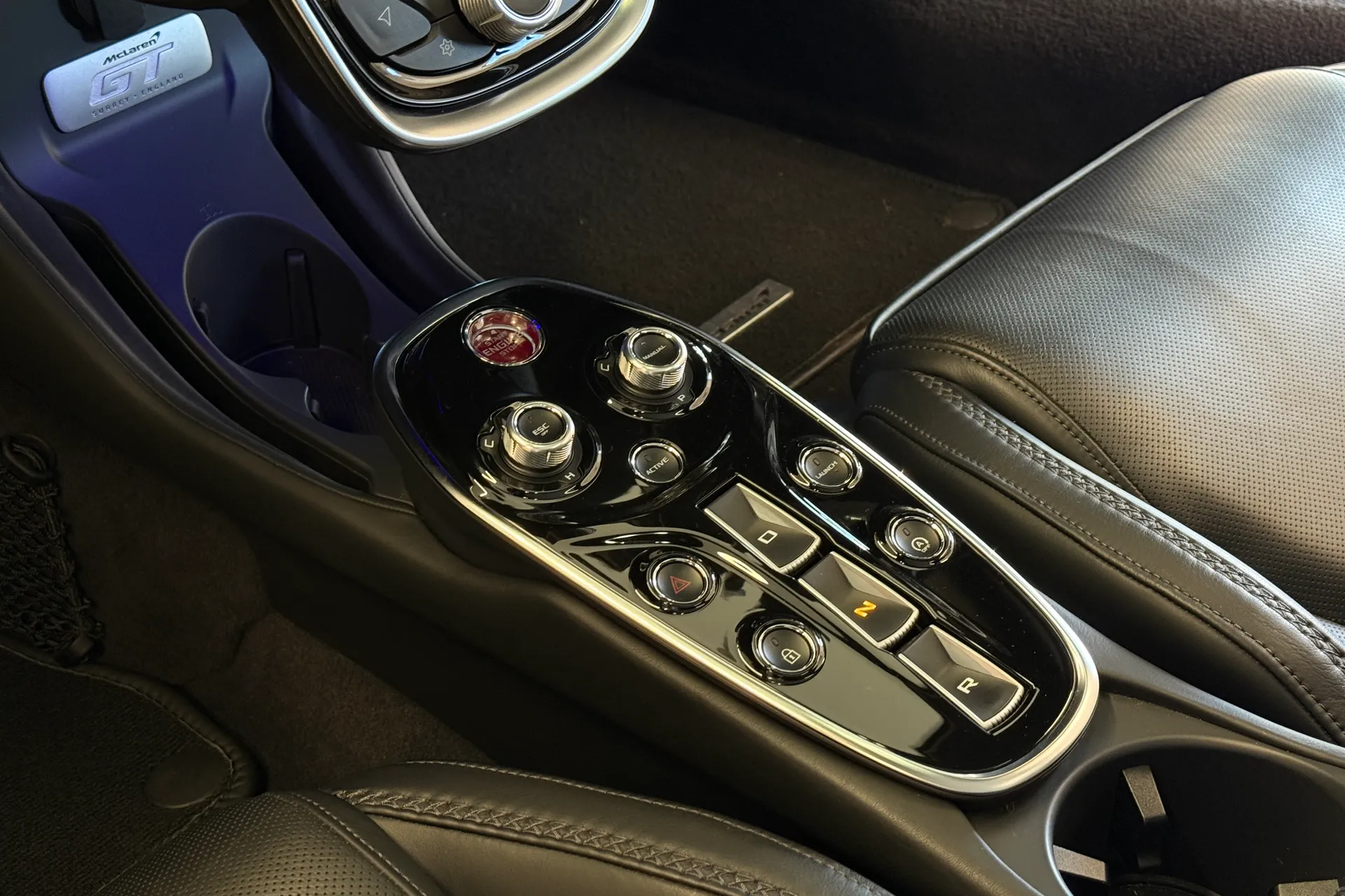McLaren GT thumbnail image number 14