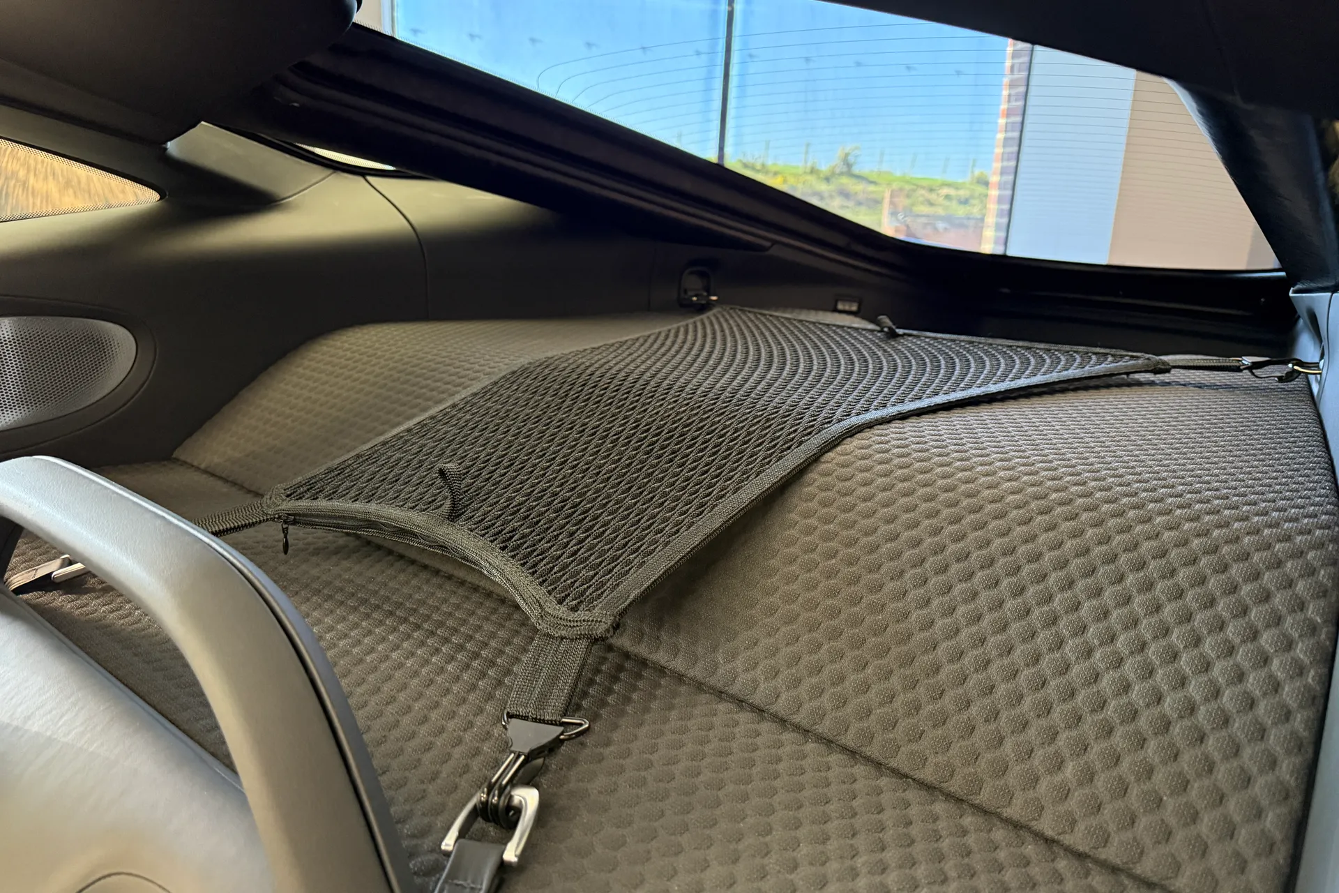 McLaren GT thumbnail image number 15