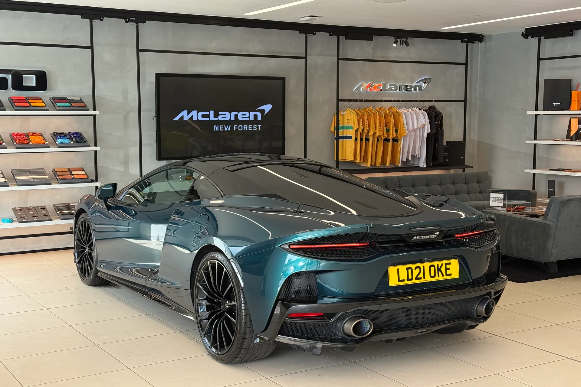 McLaren GT thumbnail image number 7