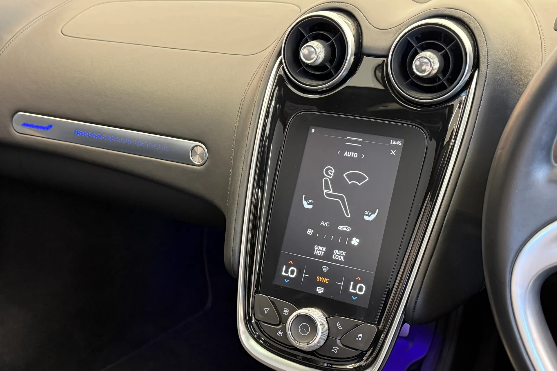 McLaren GT thumbnail image number 20