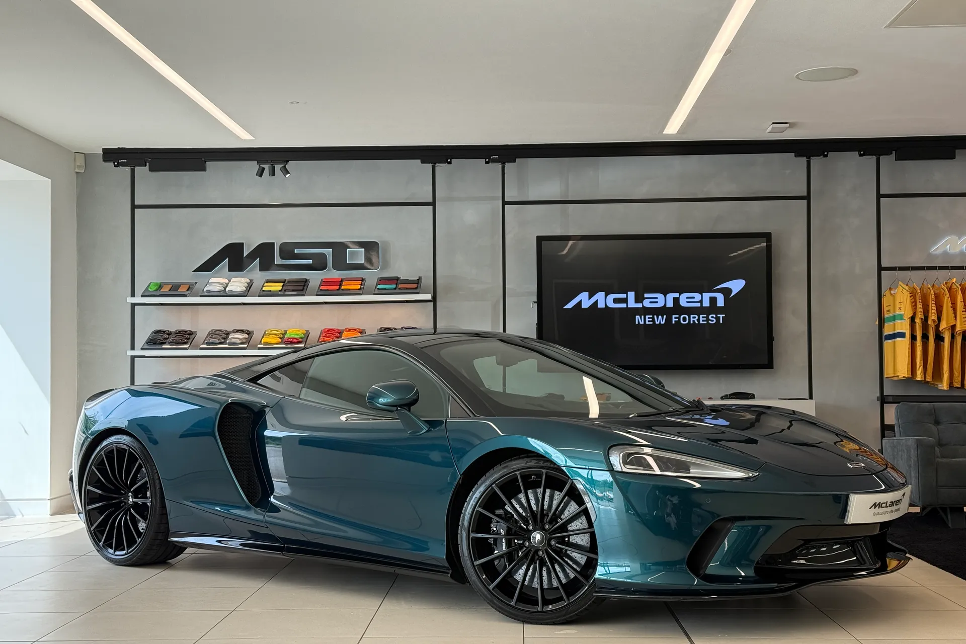 McLaren GT focused image
