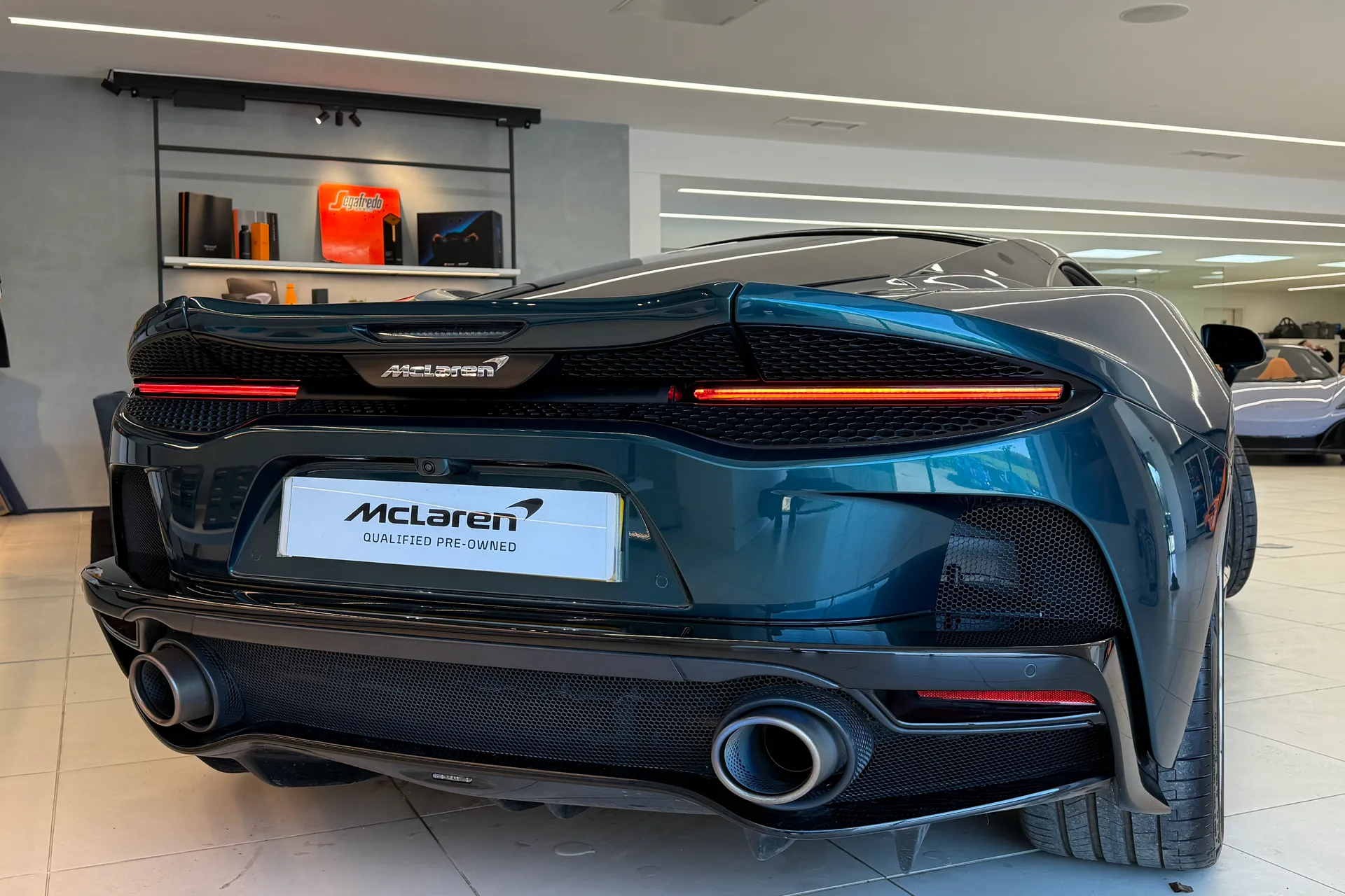 McLaren GT thumbnail image number 27