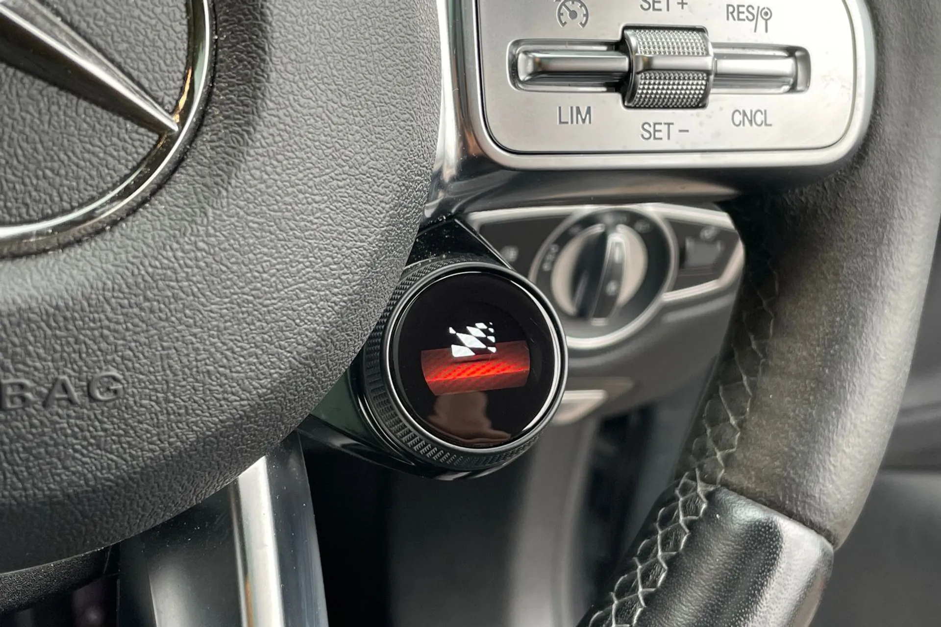 MERCEDES-BENZ C CLASS thumbnail image number 45