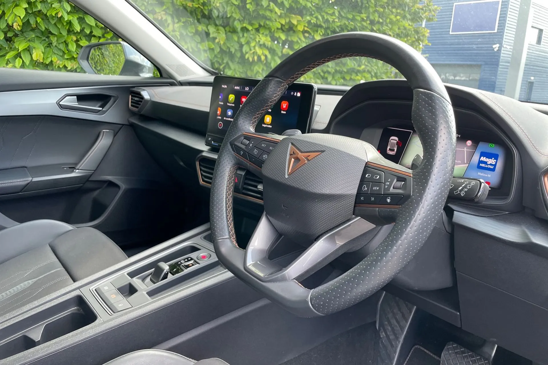CUPRA FORMENTOR thumbnail image number 26
