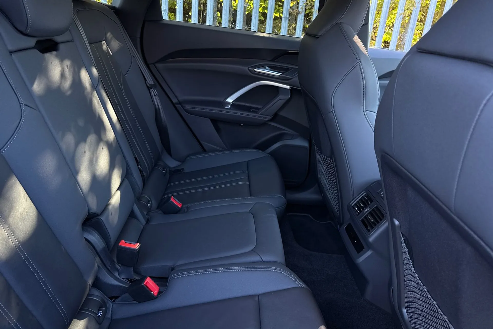 Audi Q5 thumbnail image number 20