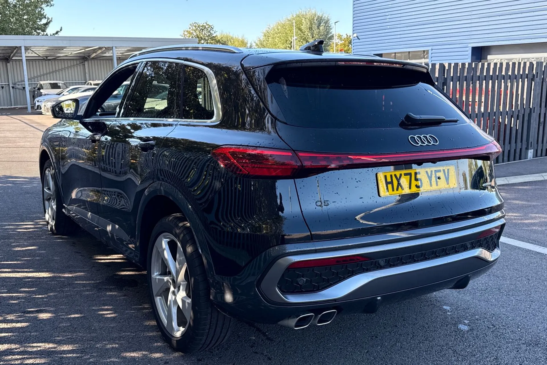 Audi Q5 thumbnail image number 15