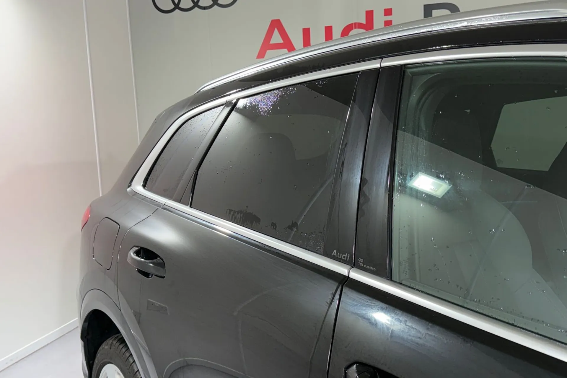 Audi Q5 thumbnail image number 12
