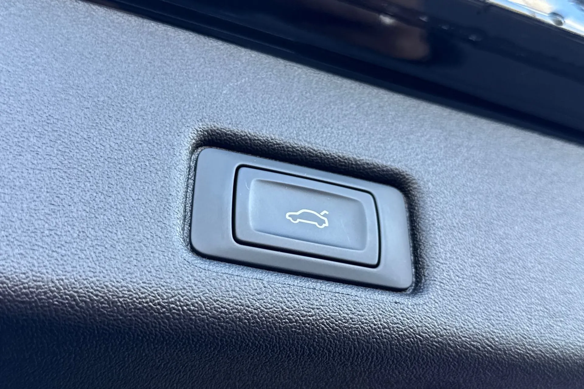 Audi Q5 thumbnail image number 18