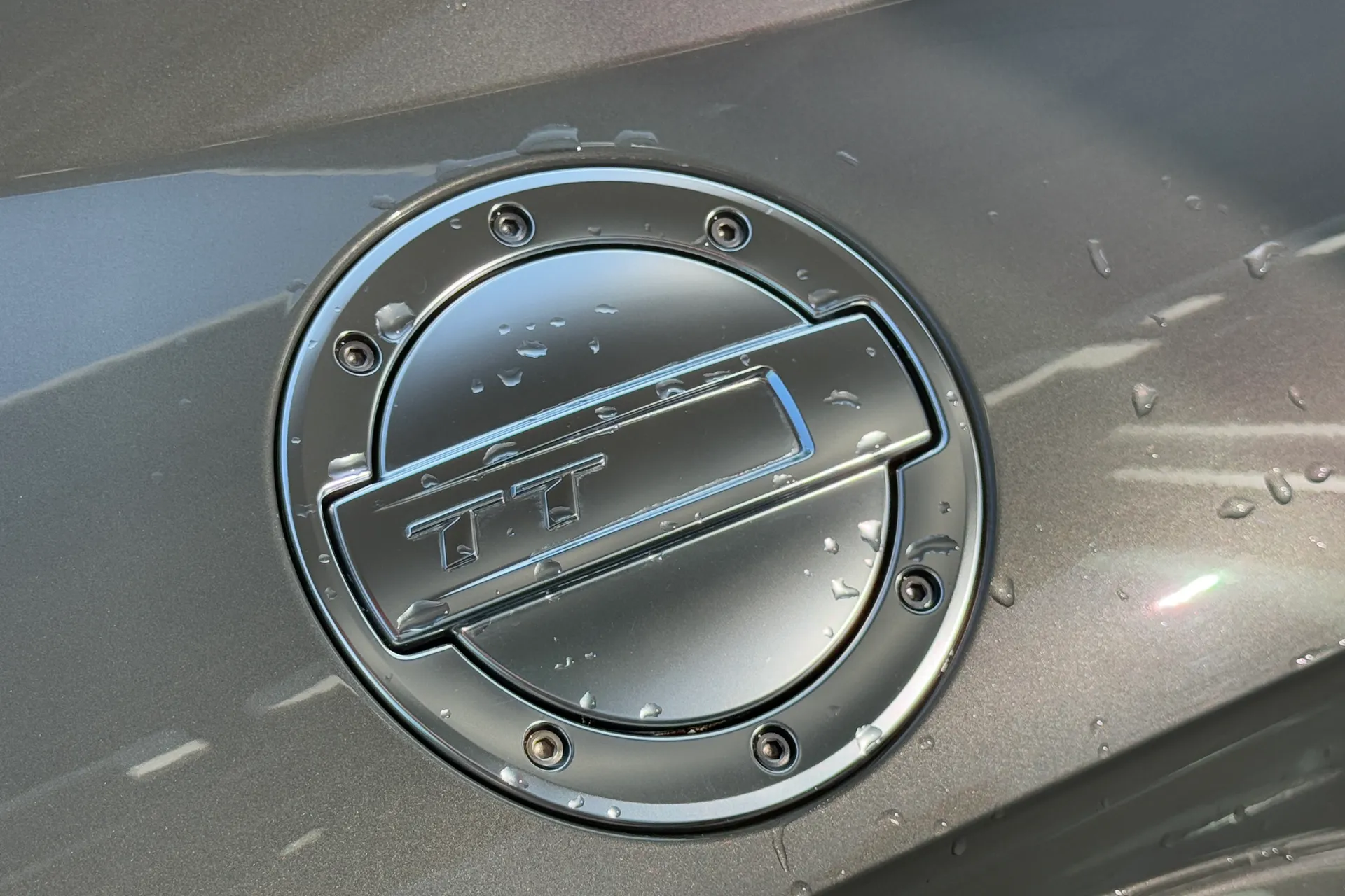 Audi TT thumbnail image number 43