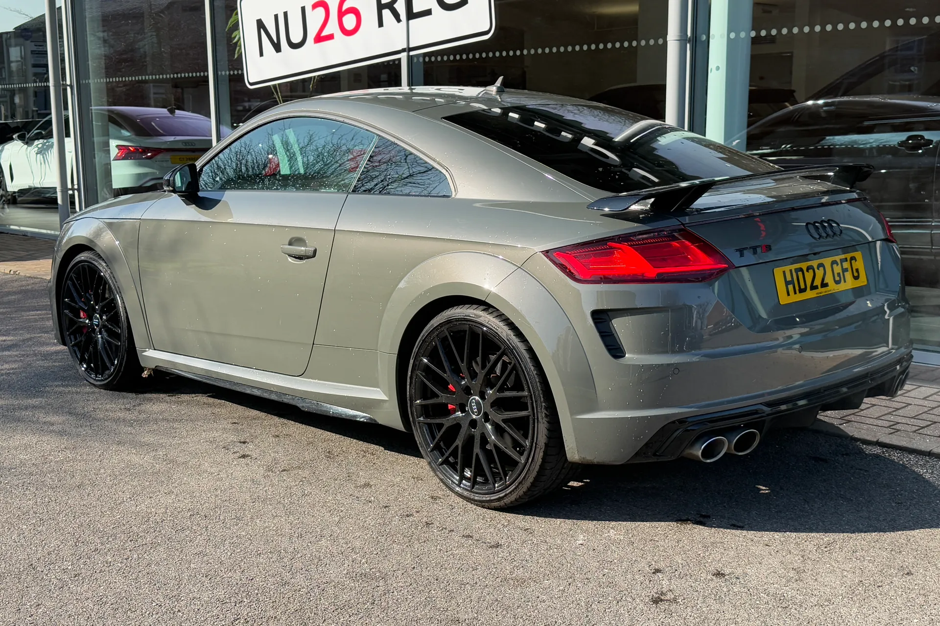 Audi TT thumbnail image number 10