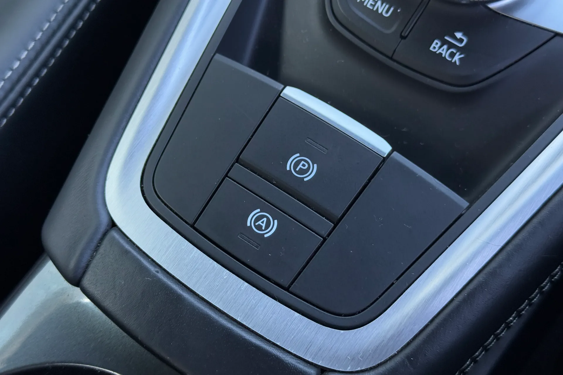 Audi TT thumbnail image number 33