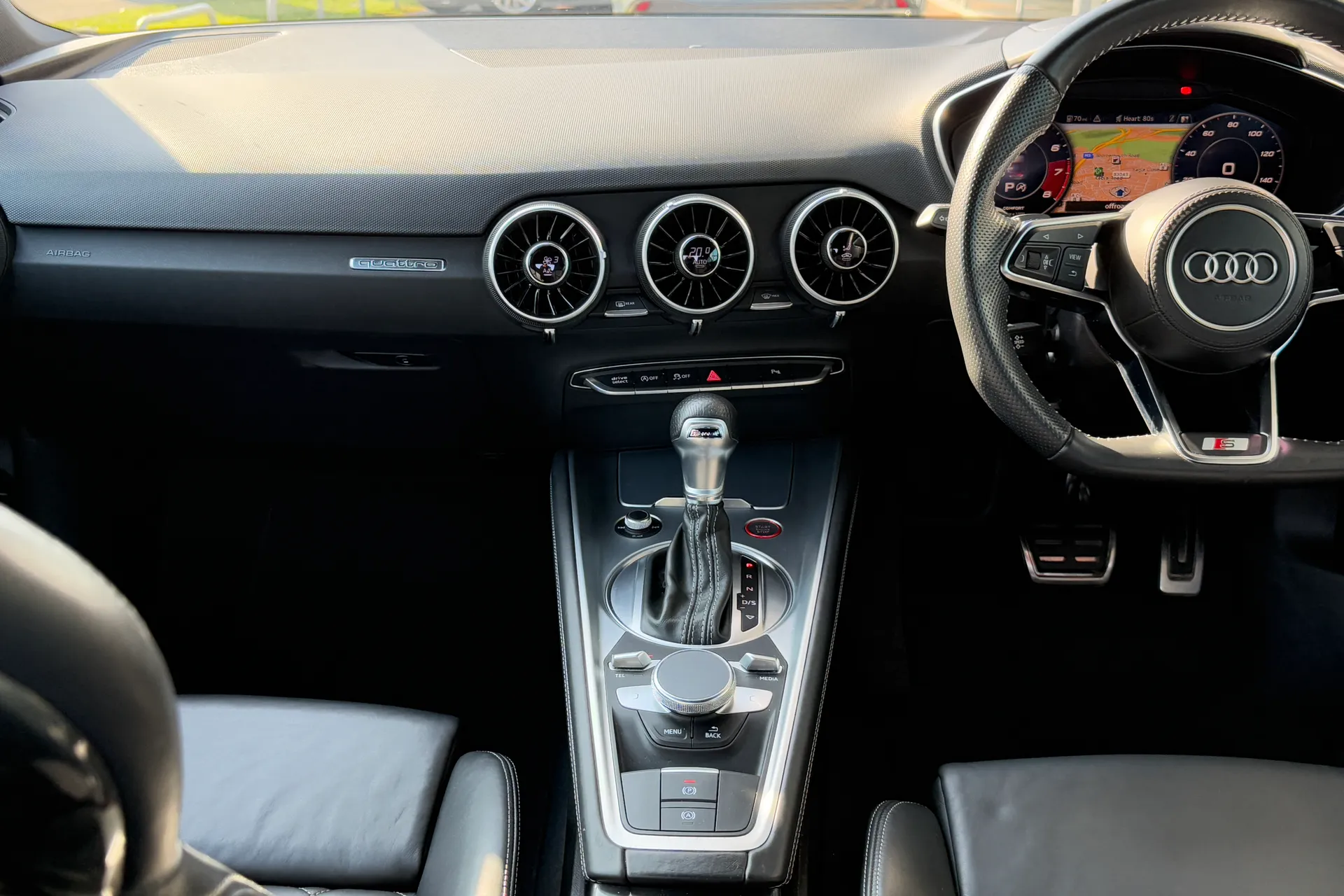 Audi TT thumbnail image number 48