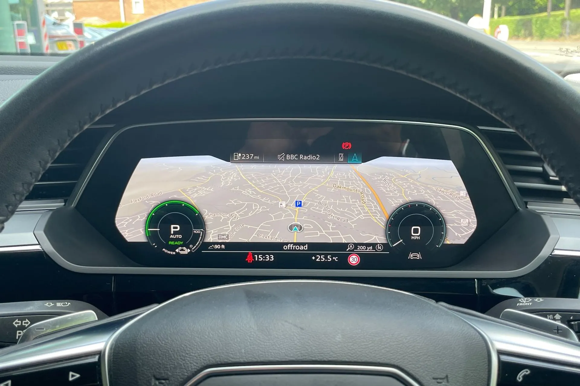 Audi e-tron thumbnail image number 59