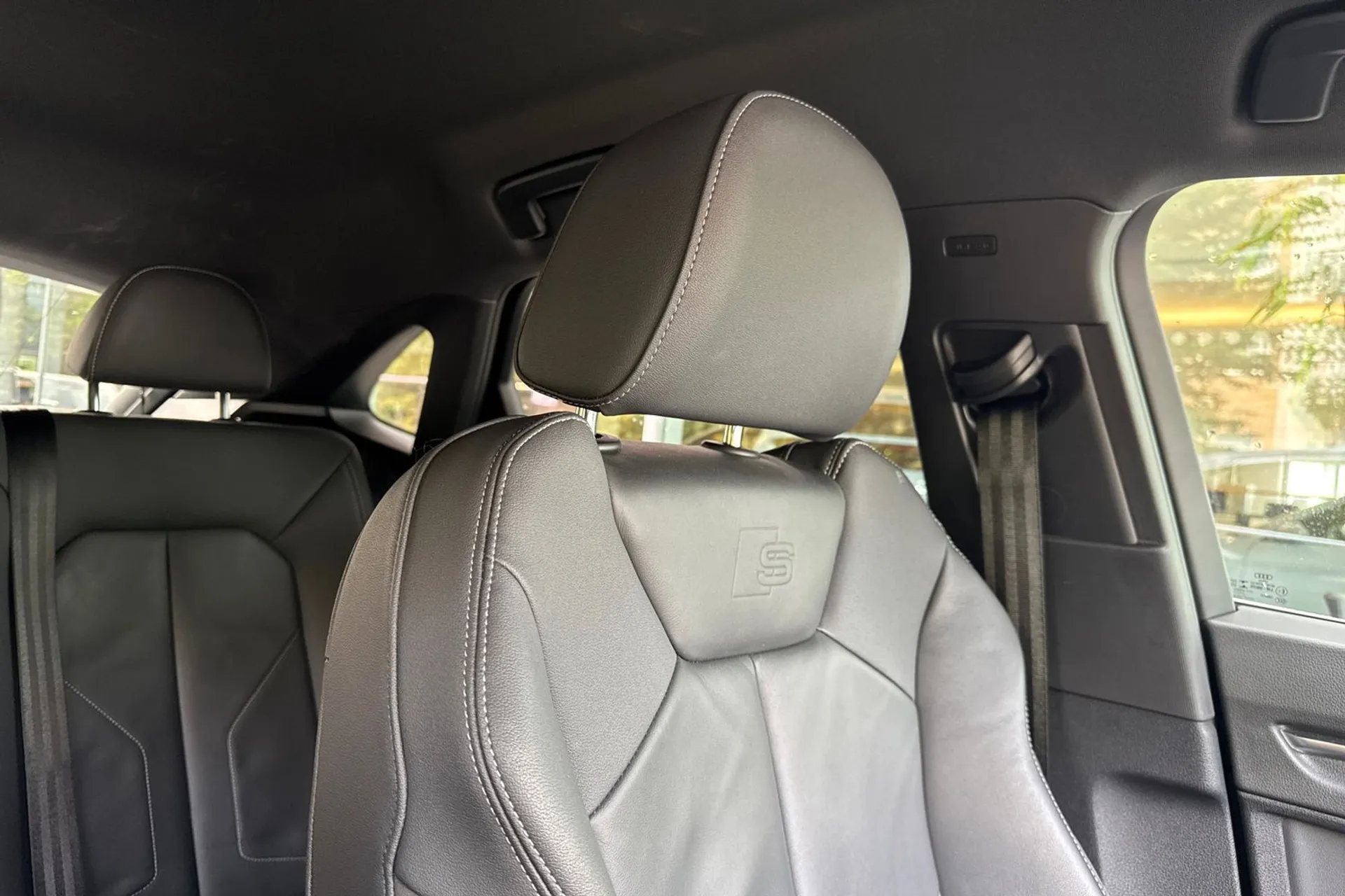 Audi Q3 thumbnail image number 46