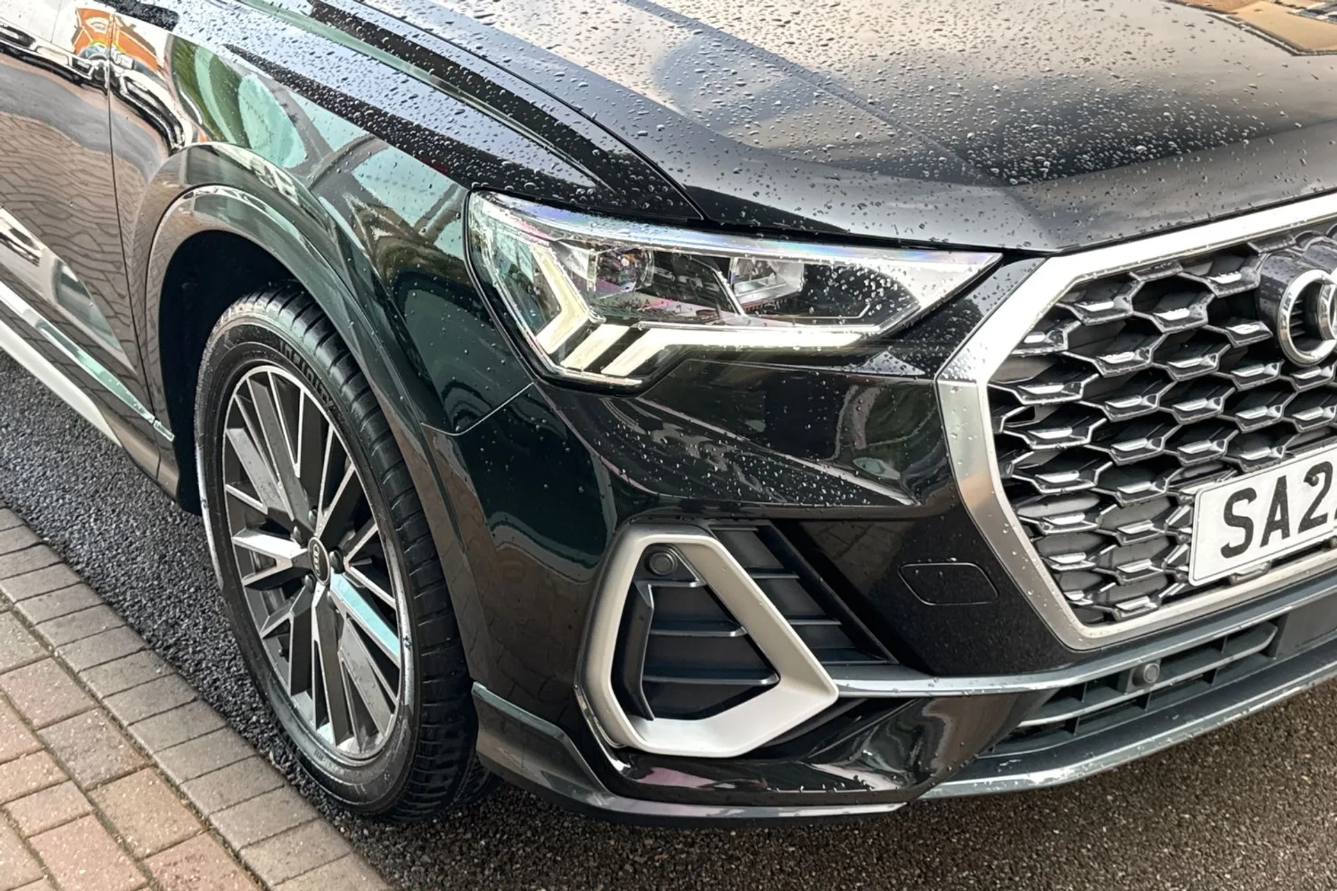 Audi Q3 thumbnail image number 56