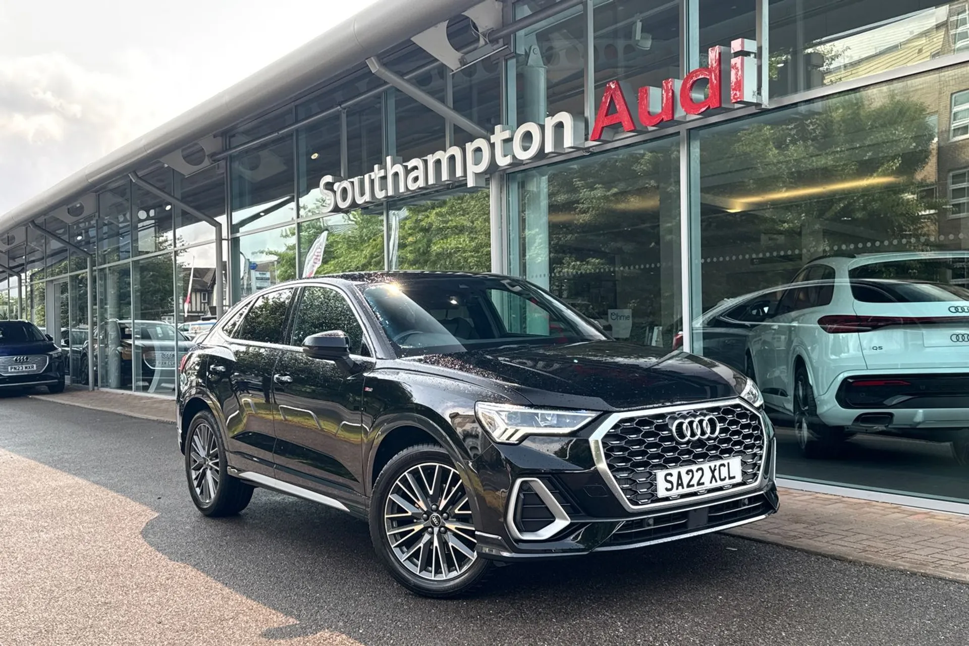 Audi Q3 focused image