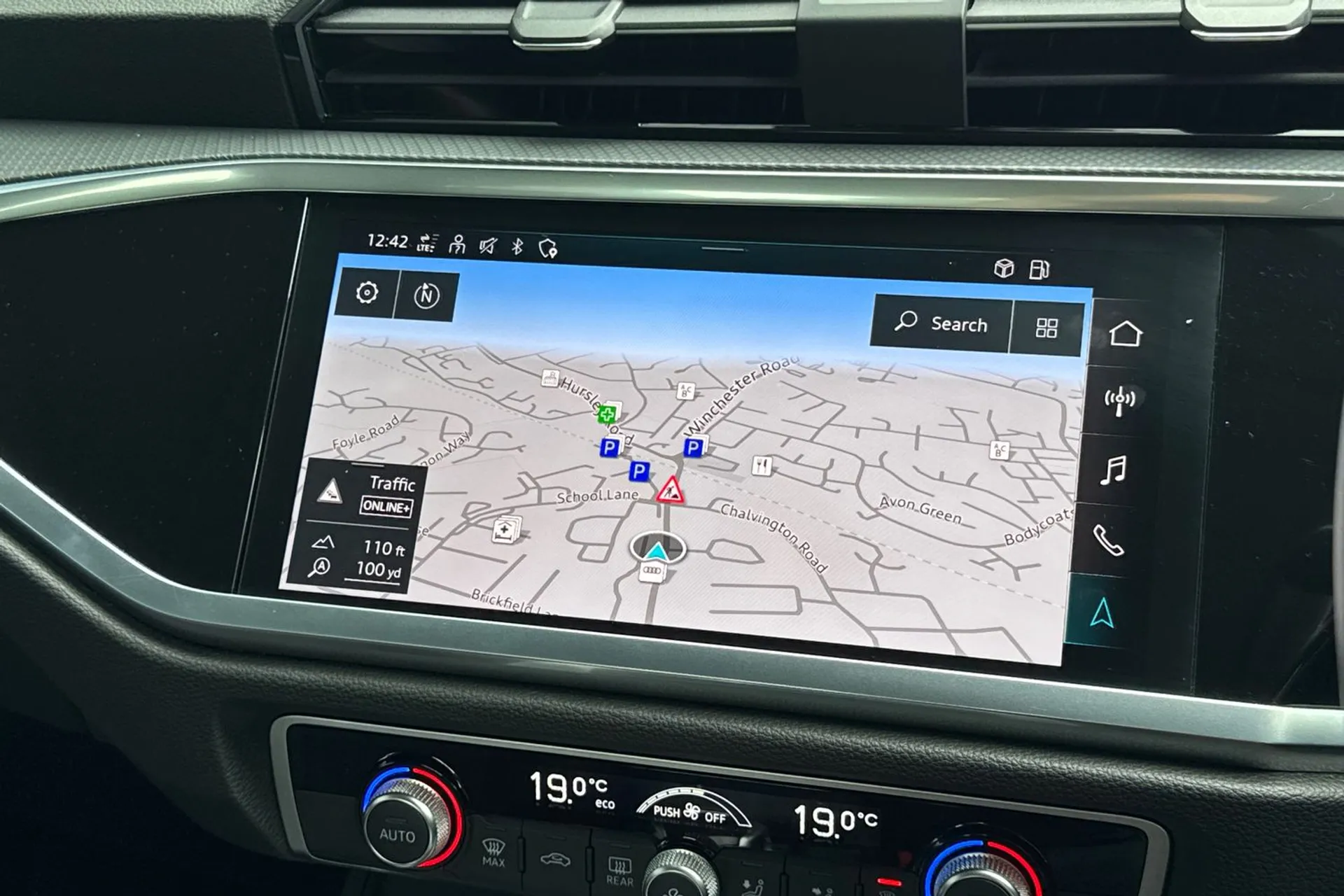 Audi Q3 thumbnail image number 4