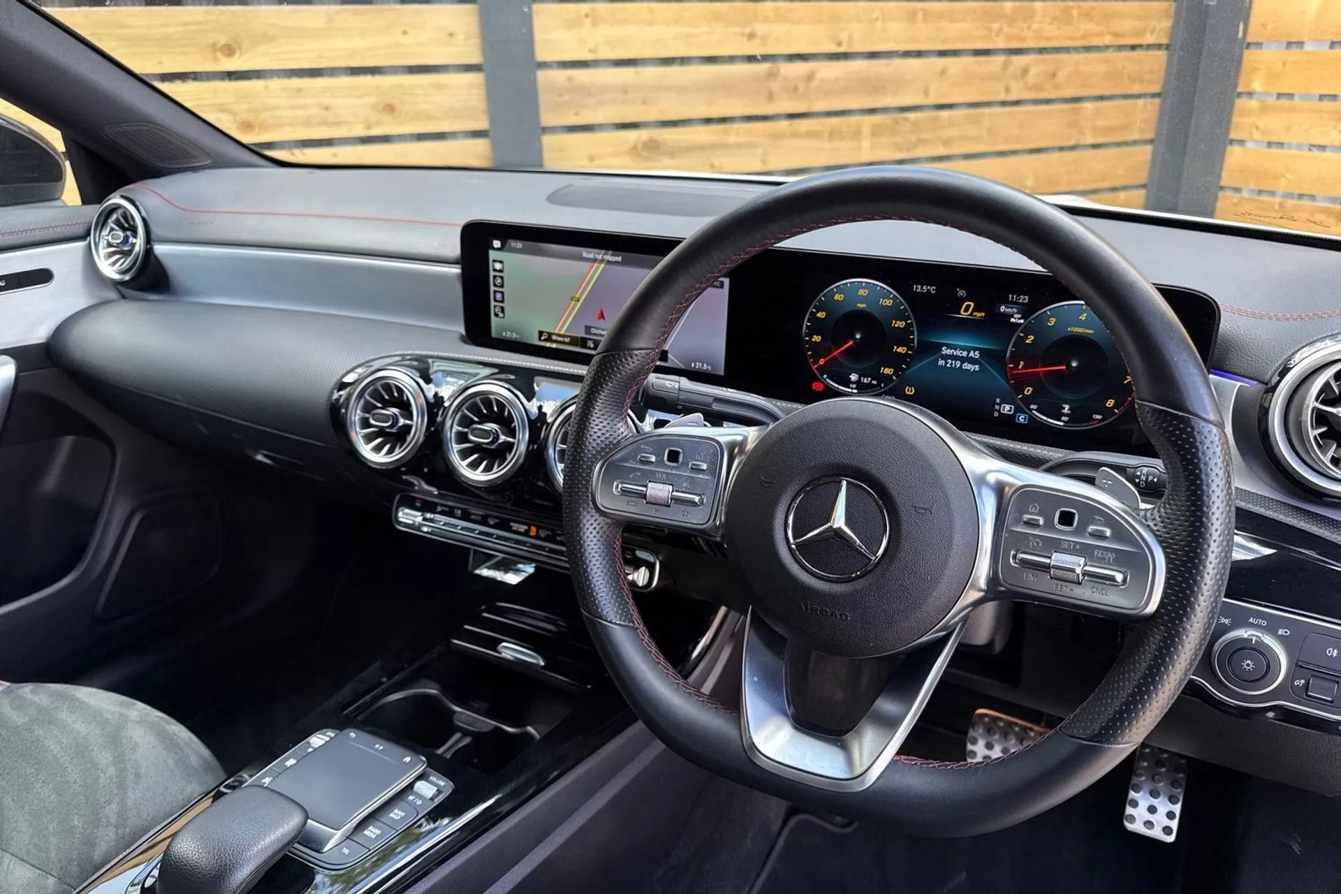 MERCEDES-BENZ CLA thumbnail image number 28