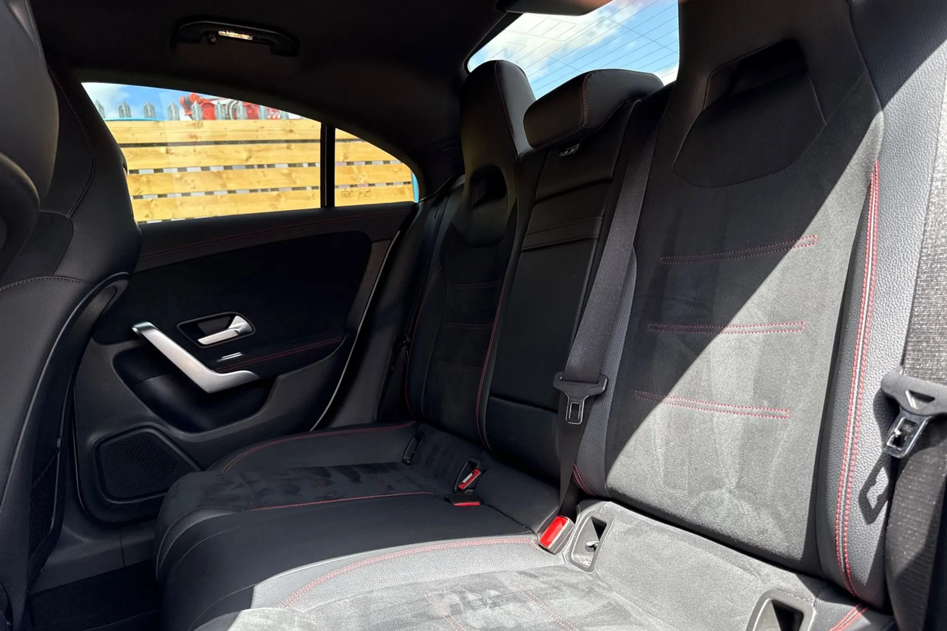 MERCEDES-BENZ CLA thumbnail image number 32