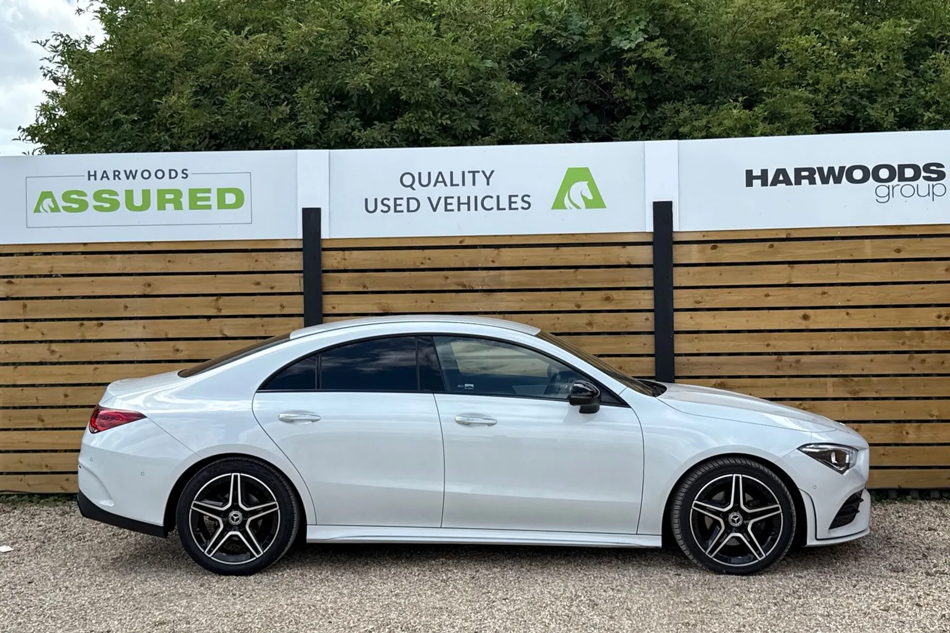 MERCEDES-BENZ CLA thumbnail image number 2