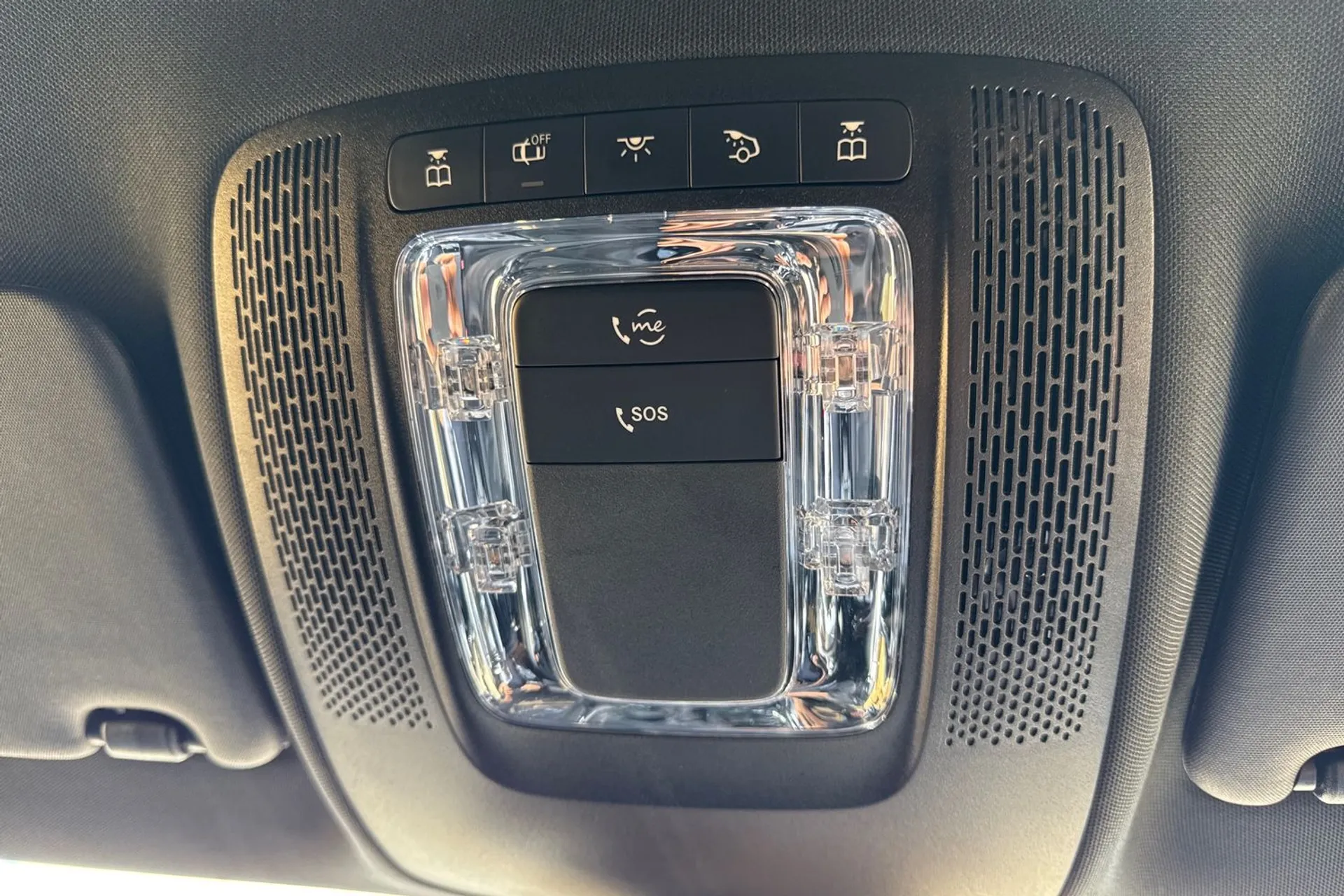 MERCEDES-BENZ CLA thumbnail image number 51