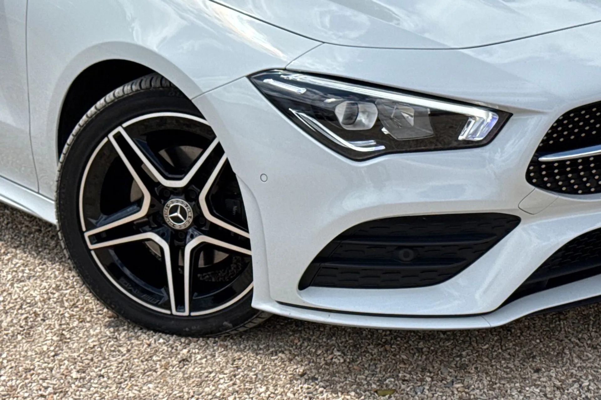 MERCEDES-BENZ CLA thumbnail image number 7
