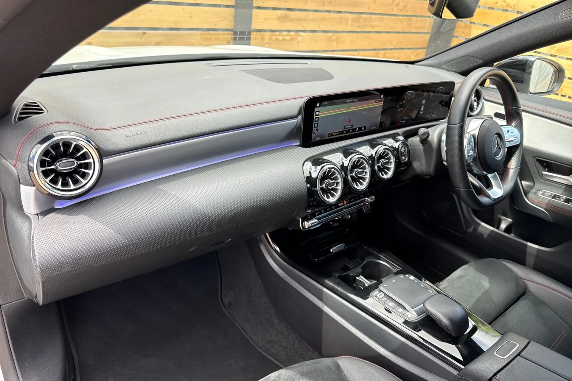 MERCEDES-BENZ CLA thumbnail image number 29