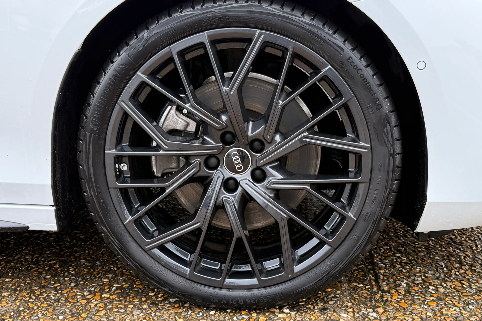 Audi A6 thumbnail image number 56