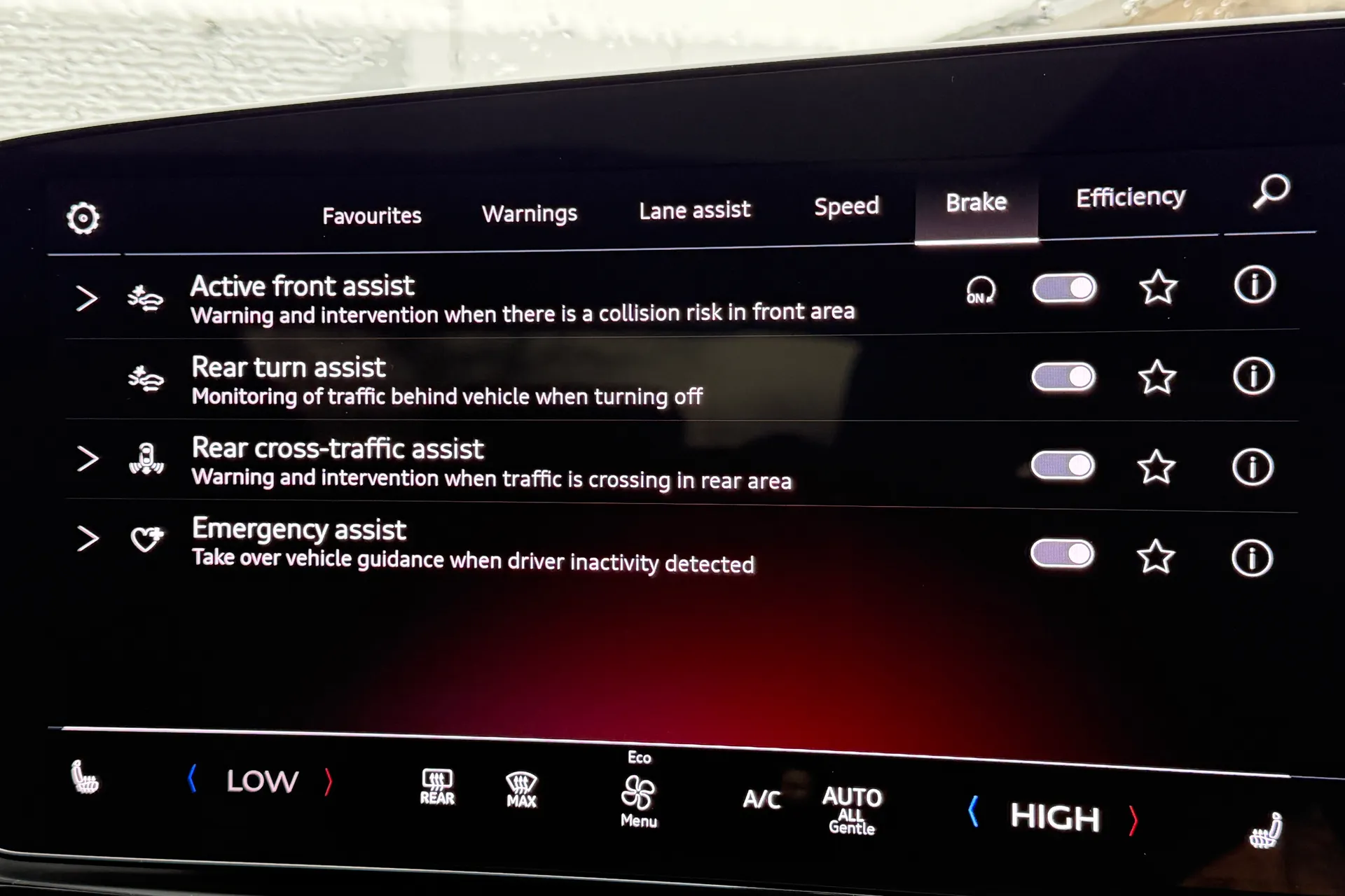 Audi A6 thumbnail image number 15