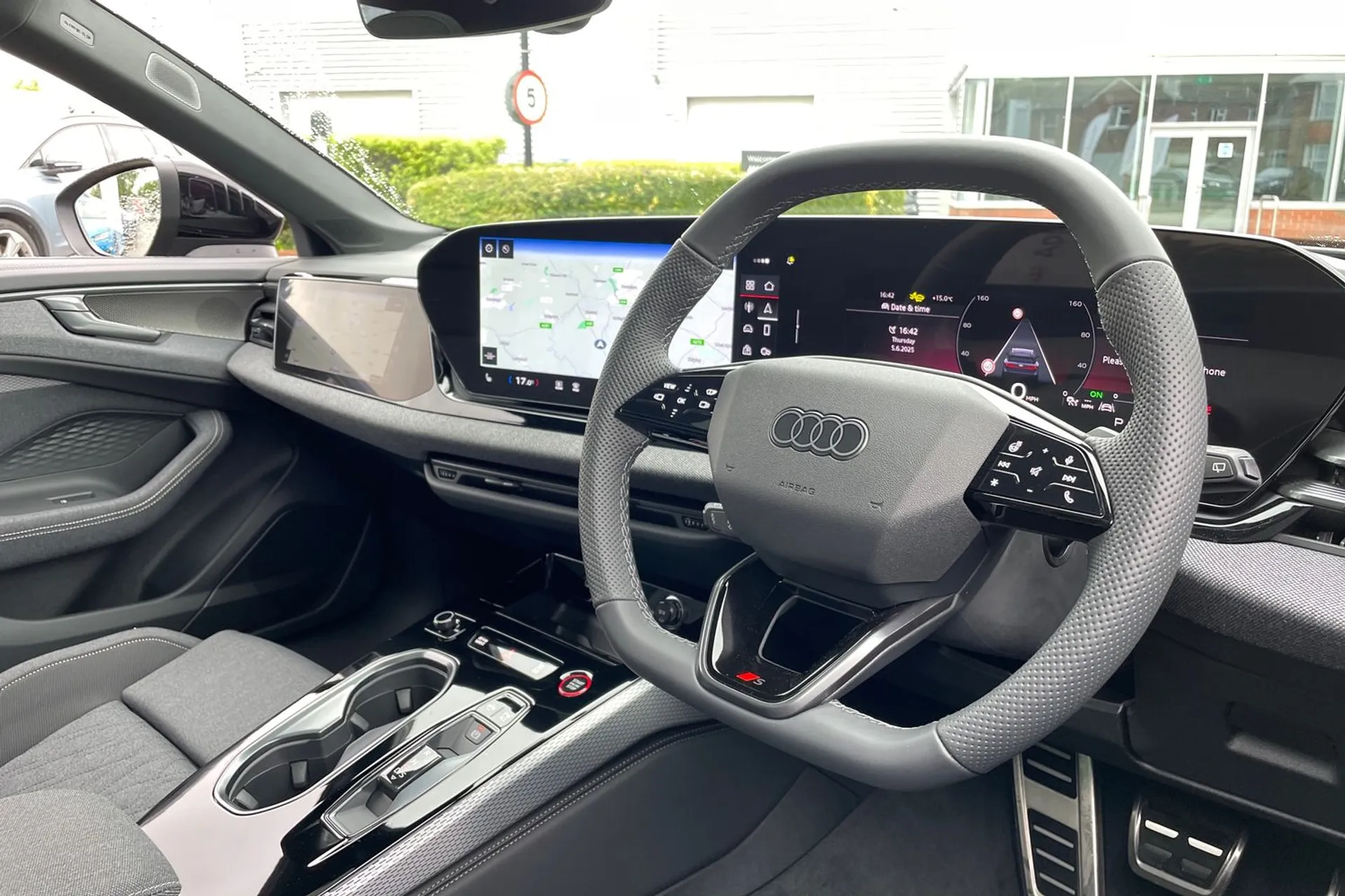 Audi A6 thumbnail image number 31