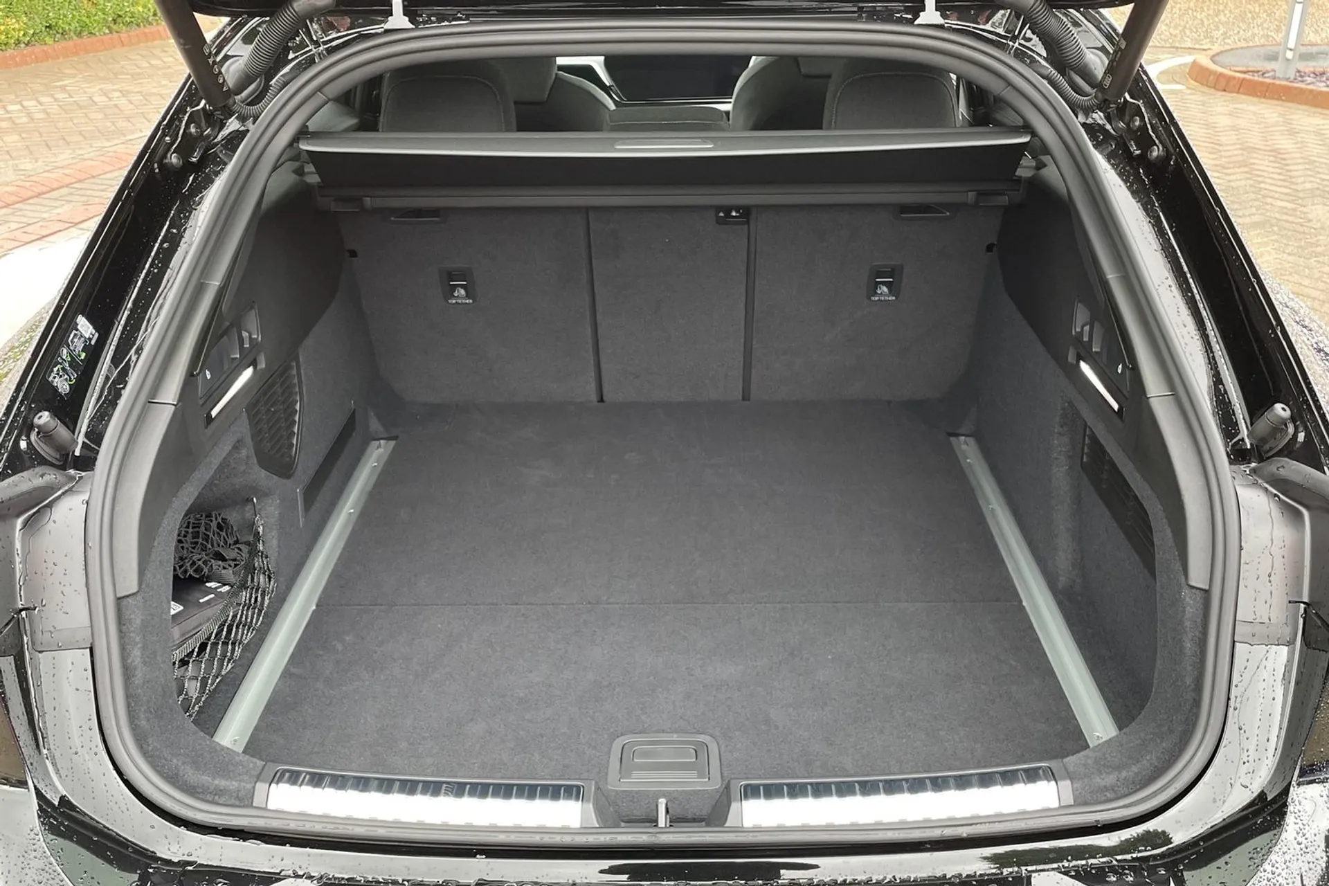 Audi A6 thumbnail image number 16