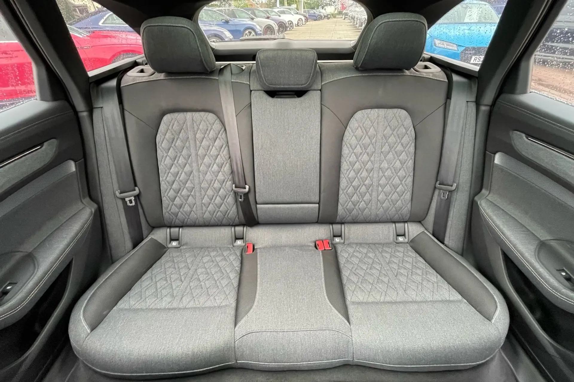 Audi A6 thumbnail image number 48