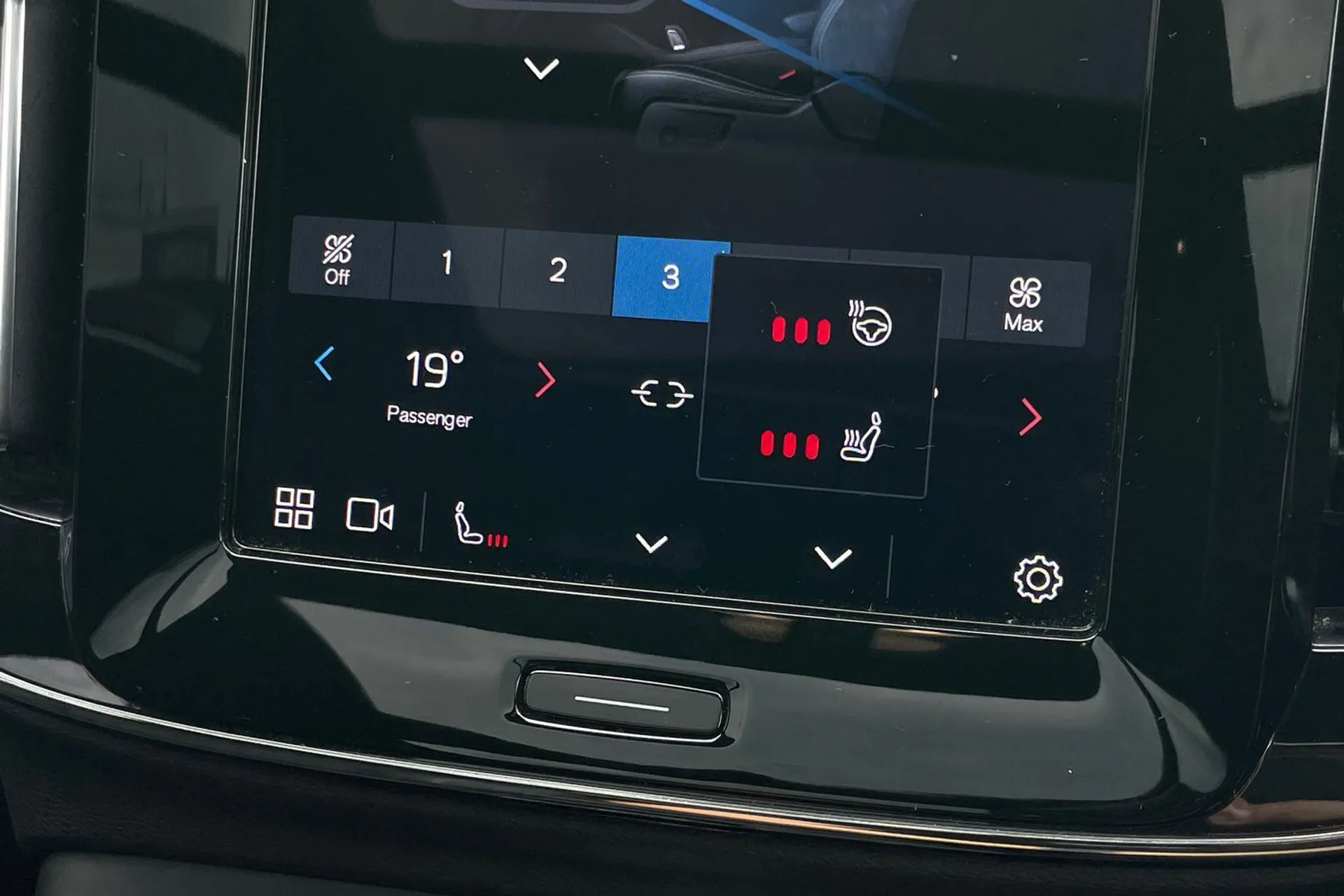 Volvo XC40 thumbnail image number 40