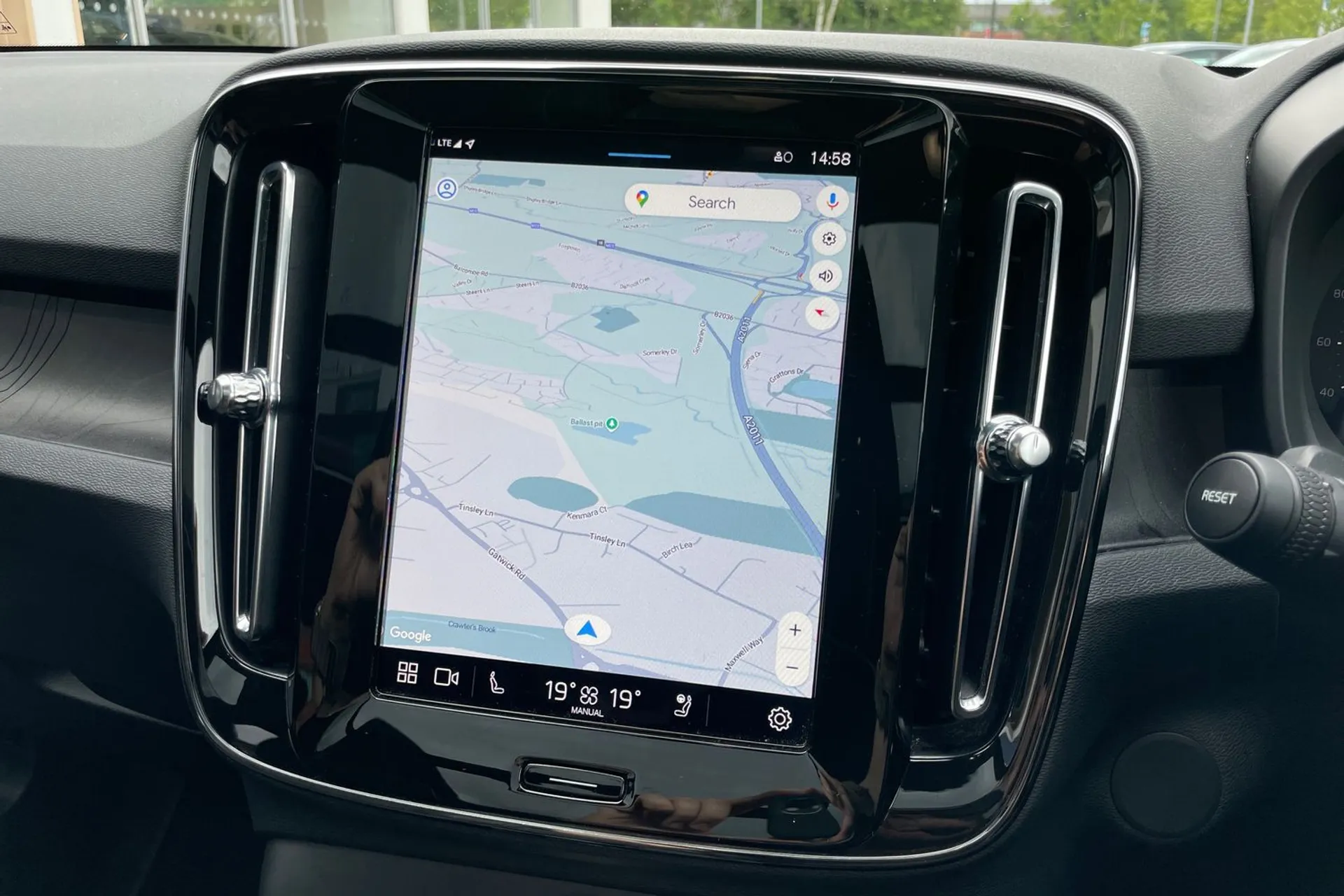 Volvo XC40 thumbnail image number 37