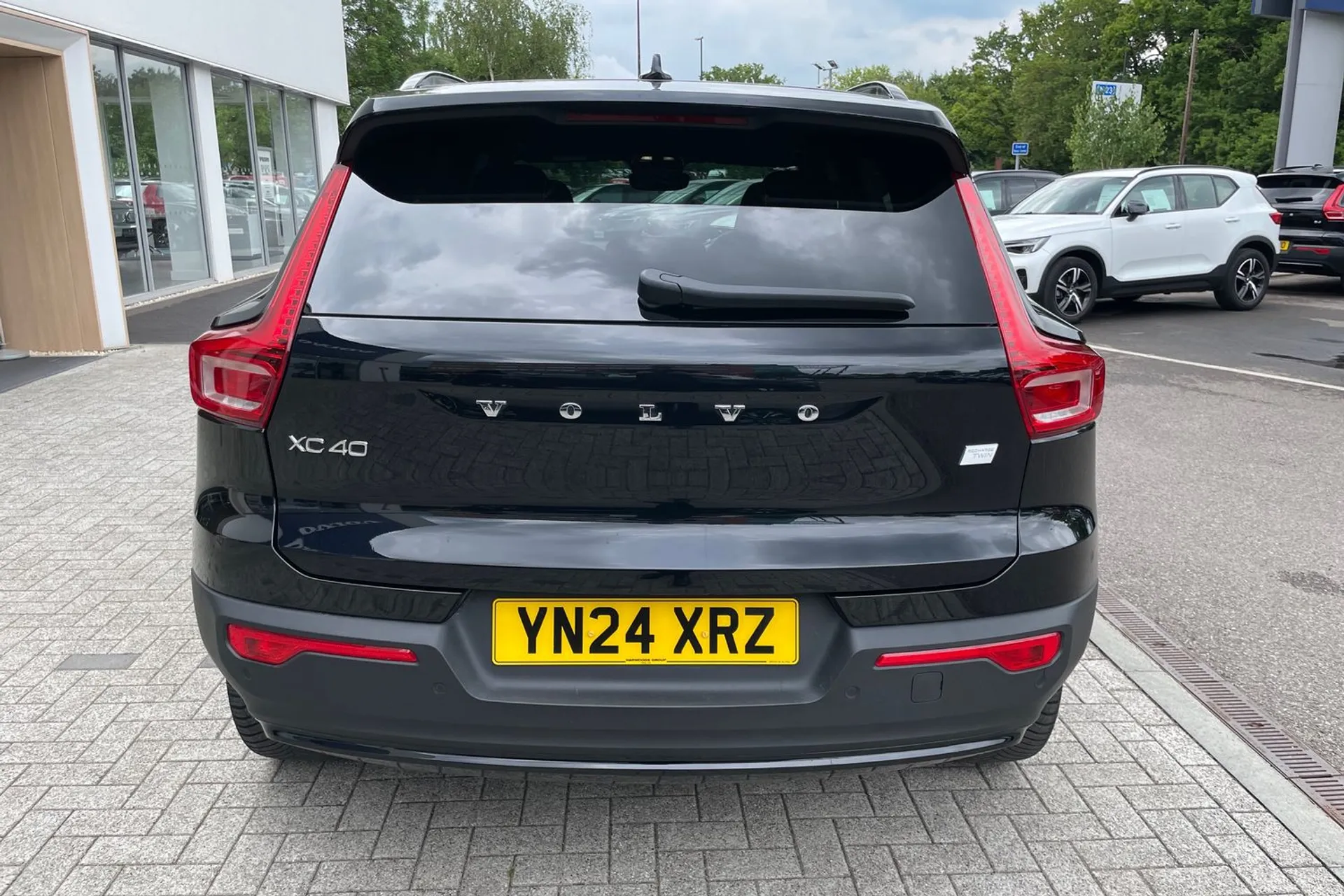 Volvo XC40 thumbnail image number 8