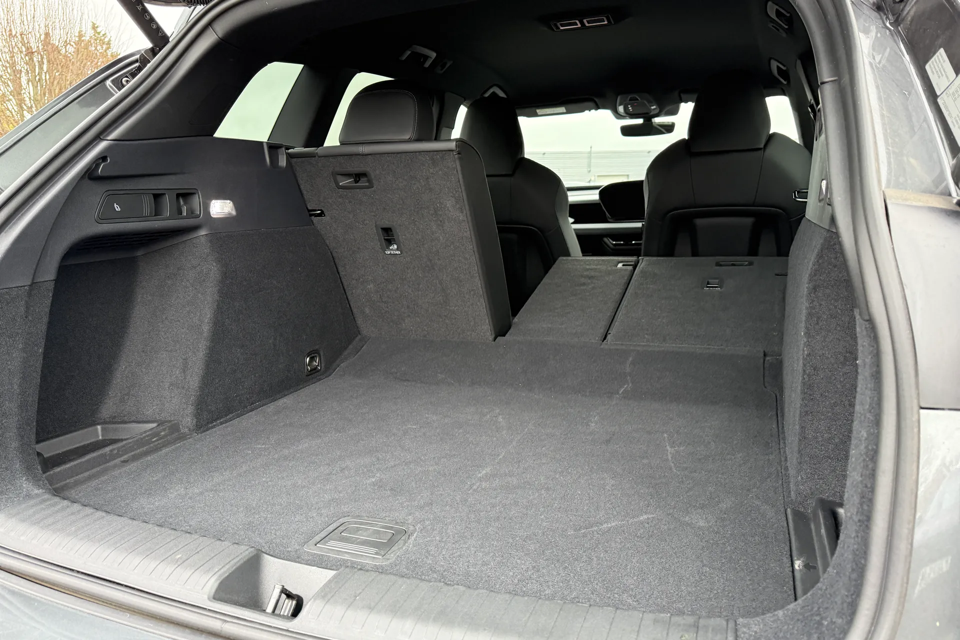 Audi Q6 thumbnail image number 34