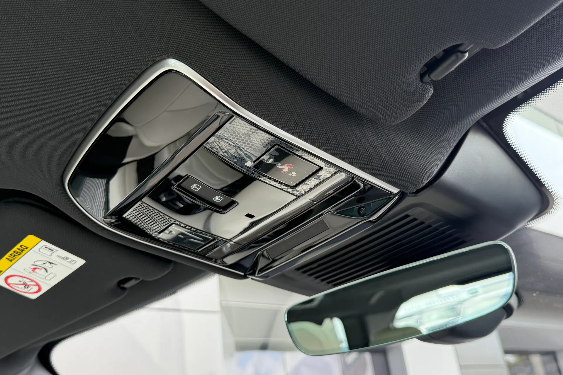 LAND ROVER RANGE ROVER thumbnail image number 69