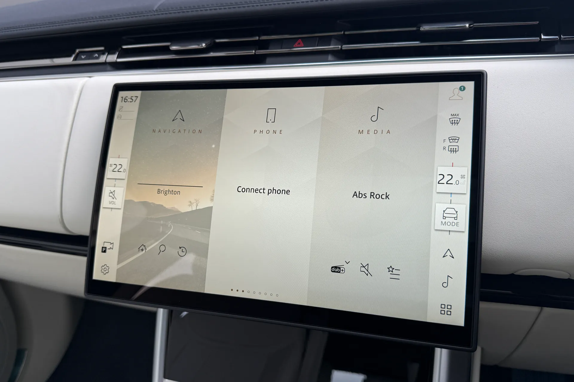 LAND ROVER RANGE ROVER thumbnail image number 59