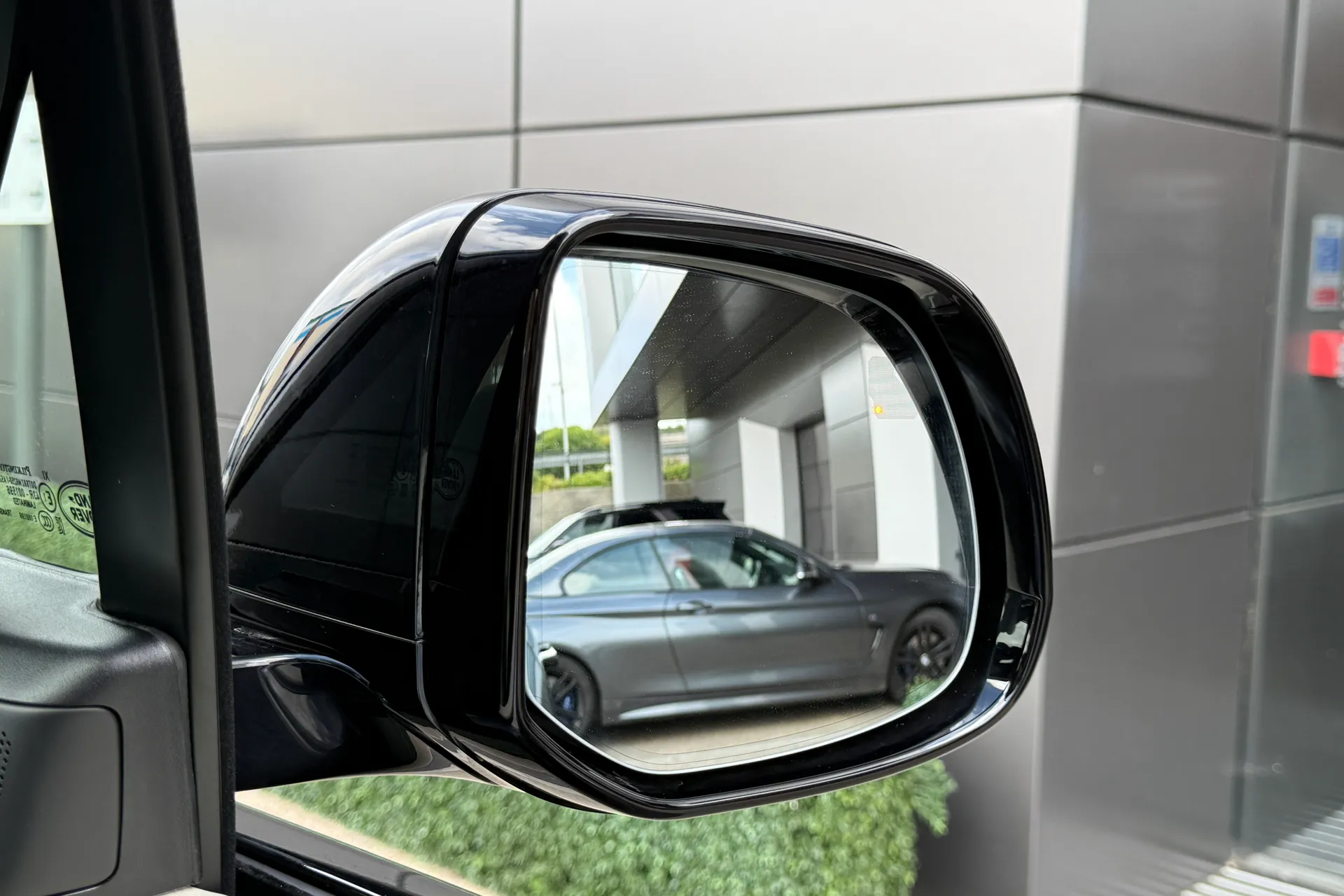 LAND ROVER RANGE ROVER thumbnail image number 7