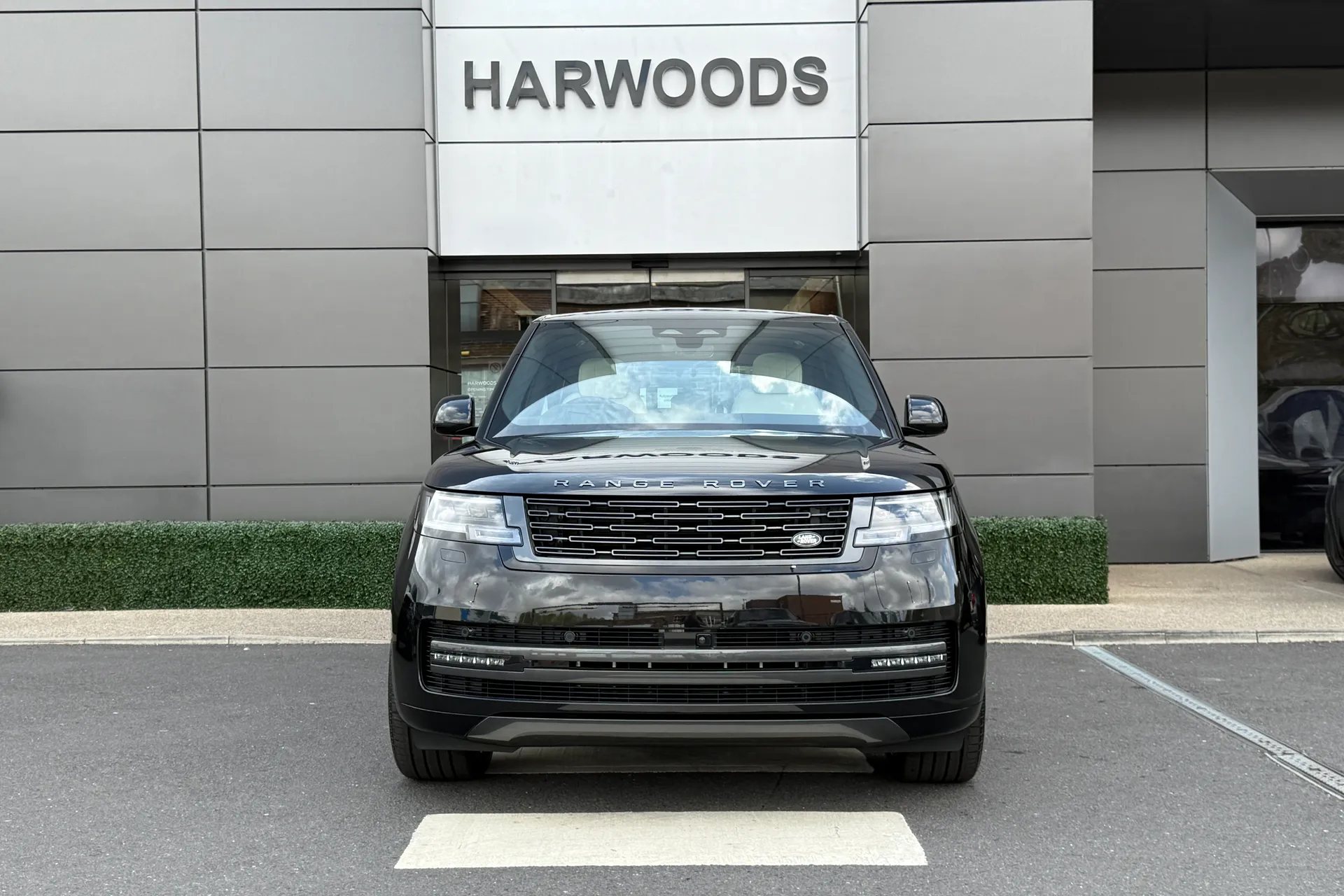 LAND ROVER RANGE ROVER thumbnail image number 5