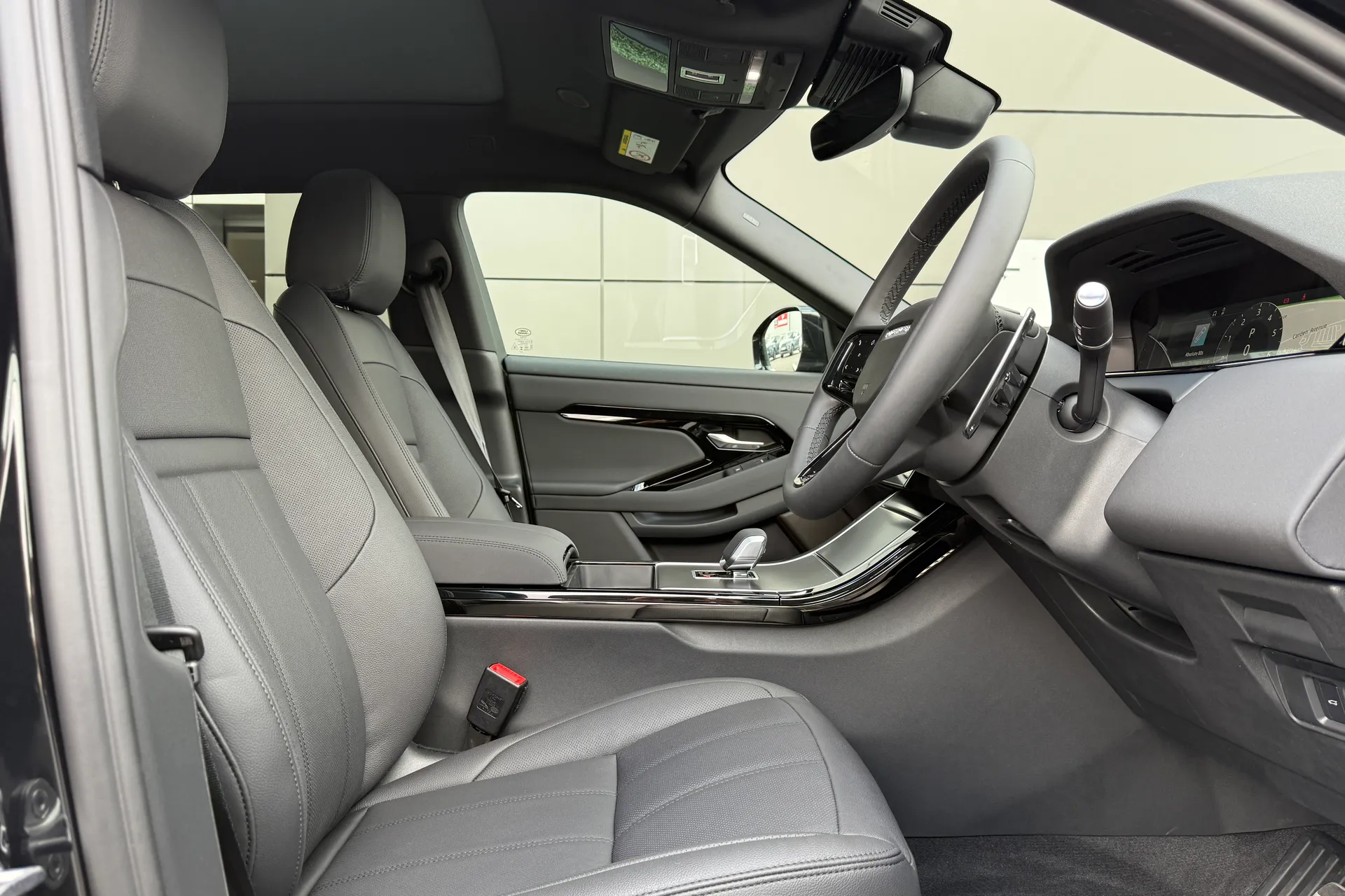 LAND ROVER RANGE ROVER EVOQUE thumbnail image number 20