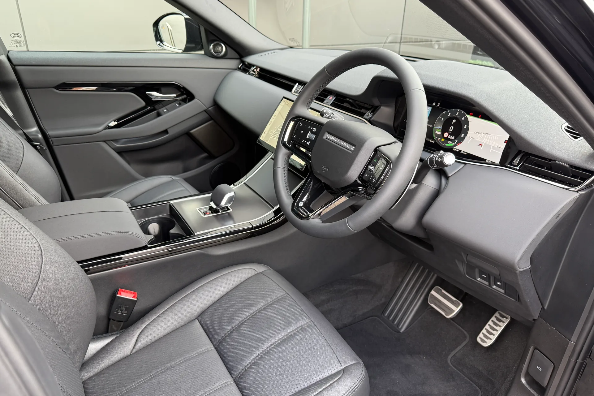 LAND ROVER RANGE ROVER EVOQUE thumbnail image number 19