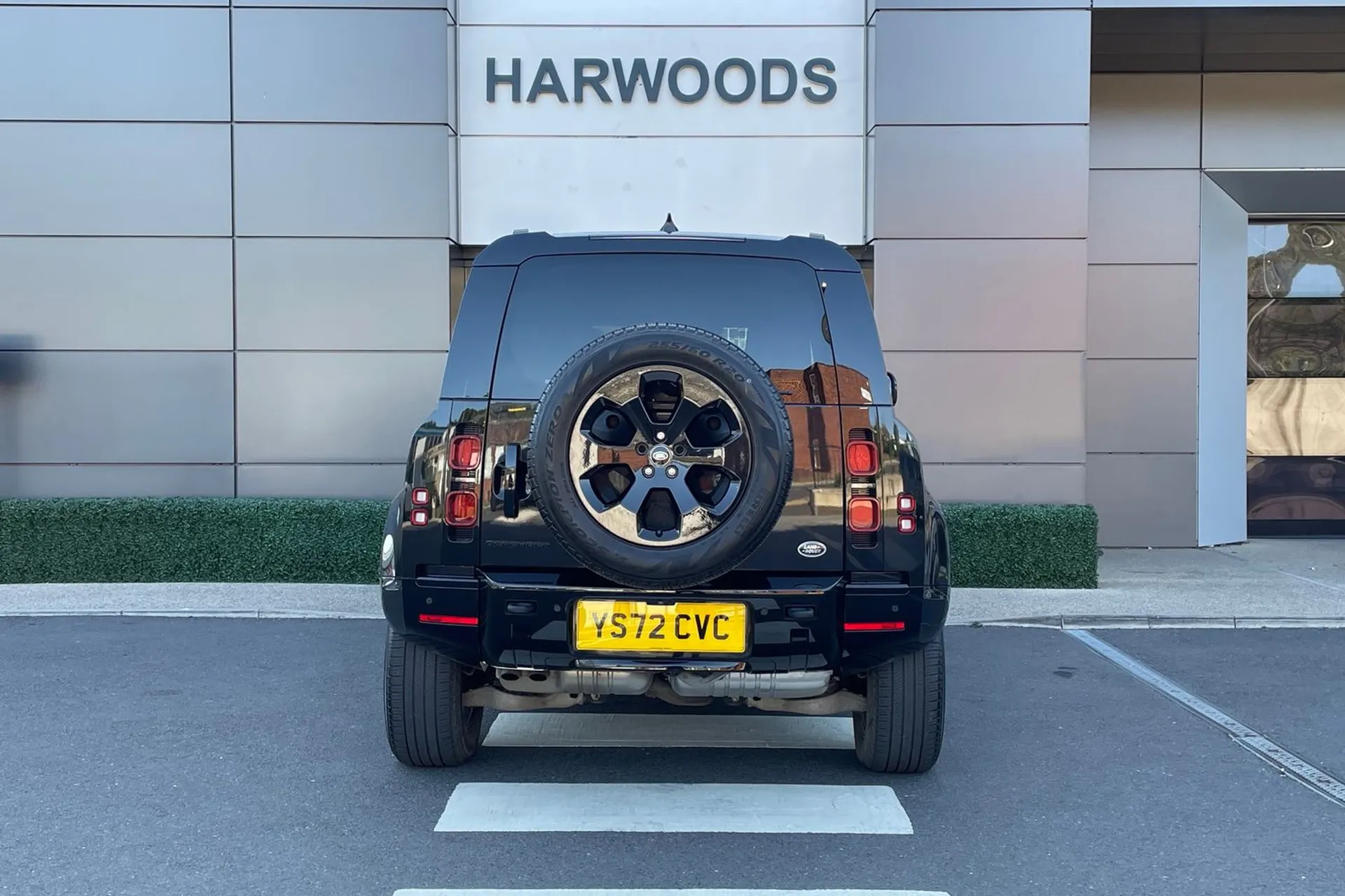 LAND ROVER DEFENDER thumbnail image number 7
